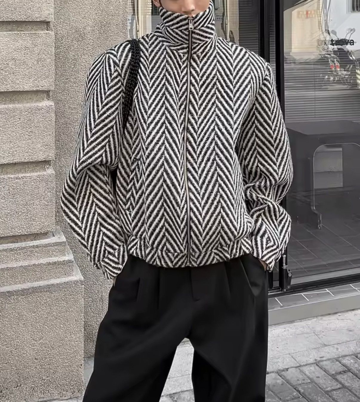 Other Casual Streetwear Striped Black White Zip Up Woolen Jacket Size US M / EU 48-50 / 2 - 1 Thumbnail