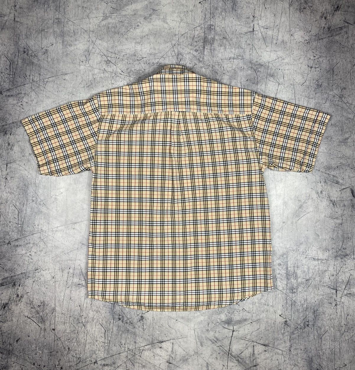 Burberry Vintage Burberry London Nova Check Short Sleeve Shirt Beige Size US L / EU 52-54 / 3 - 11 Thumbnail