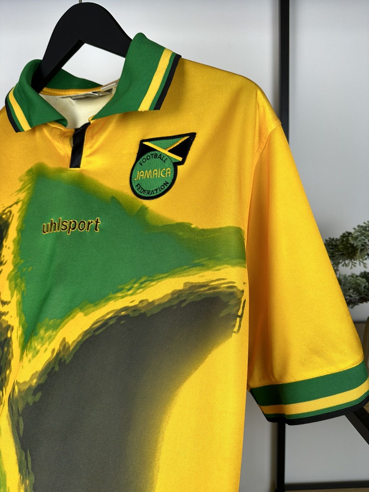 Vintage Jamaica Uhlsport 2001/03 Football Jersey Soccer Shirt L Kit Size US L / EU 52-54 / 3 - 6 Thumbnail