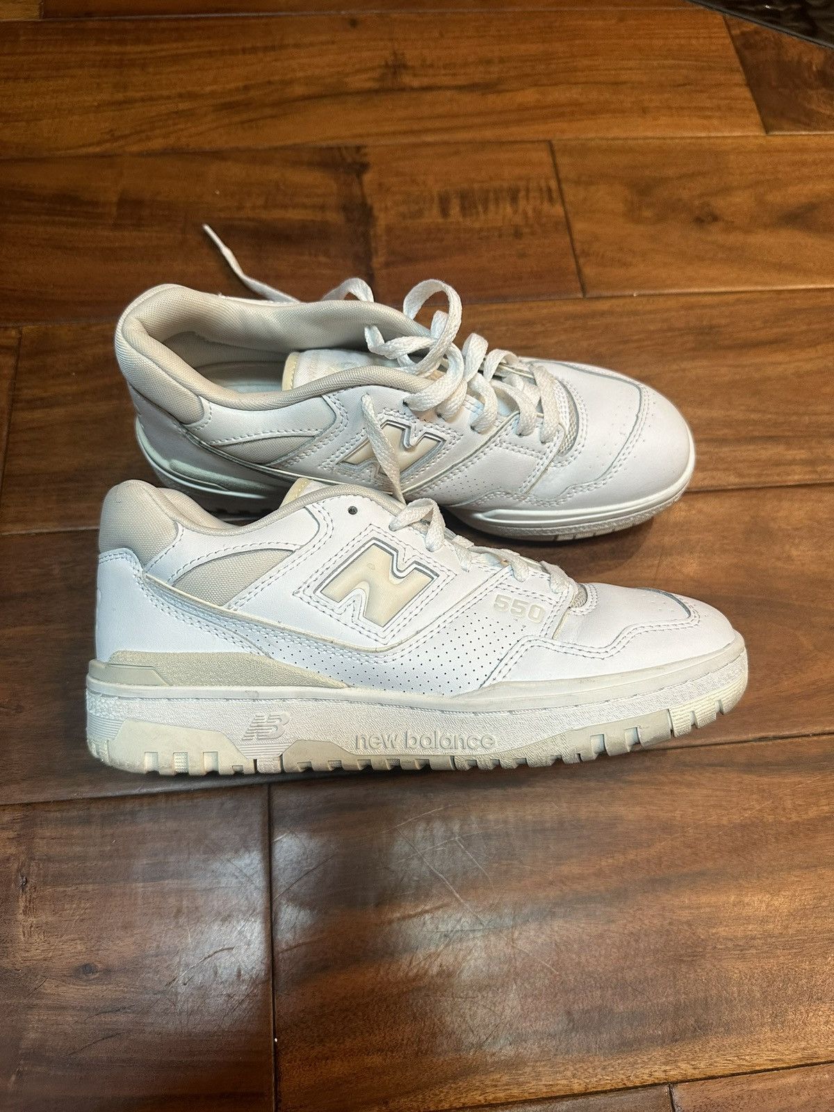 New Balance New Balance 550 Size US 5.5 / EU 38 - 1 Thumbnail