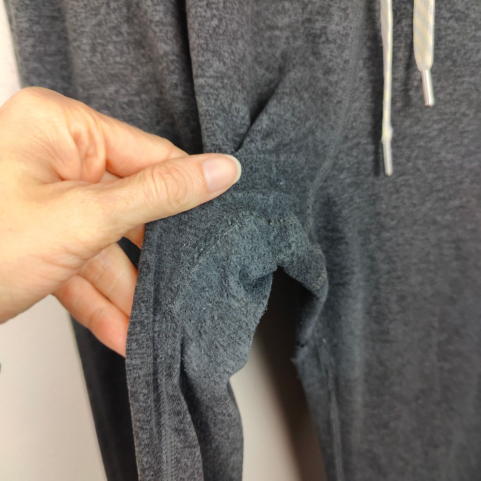 Vuori Vuori Performance Joggers Womens XL DreamKnit Charcoal Size 33" - 5 Thumbnail