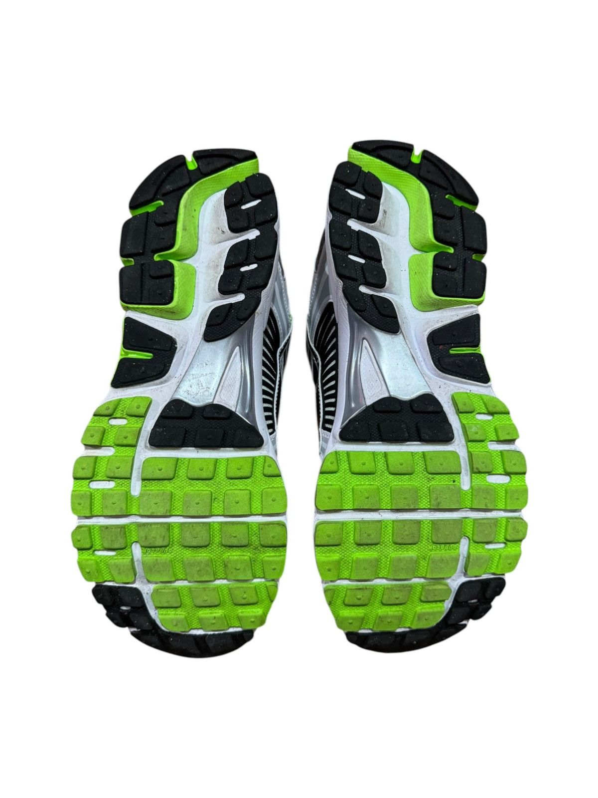 Nike Nike Zoom Vomero 5 Electric Green Black Size US 9.5 / EU 42-43 - 6 Thumbnail