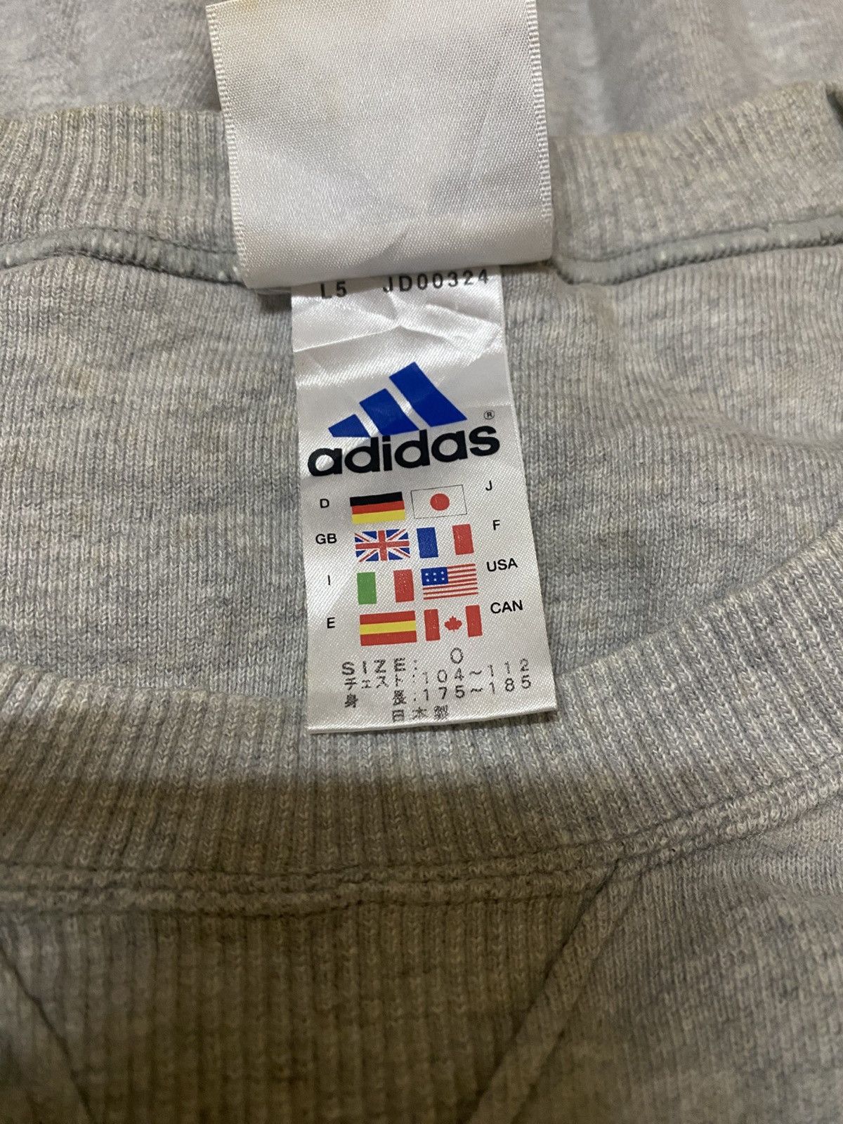 Adidas Vintage 90s Adidas Big Logo Yokohama Marinos Sweatshirt Size US M / EU 48-50 / 2 - 6 Thumbnail