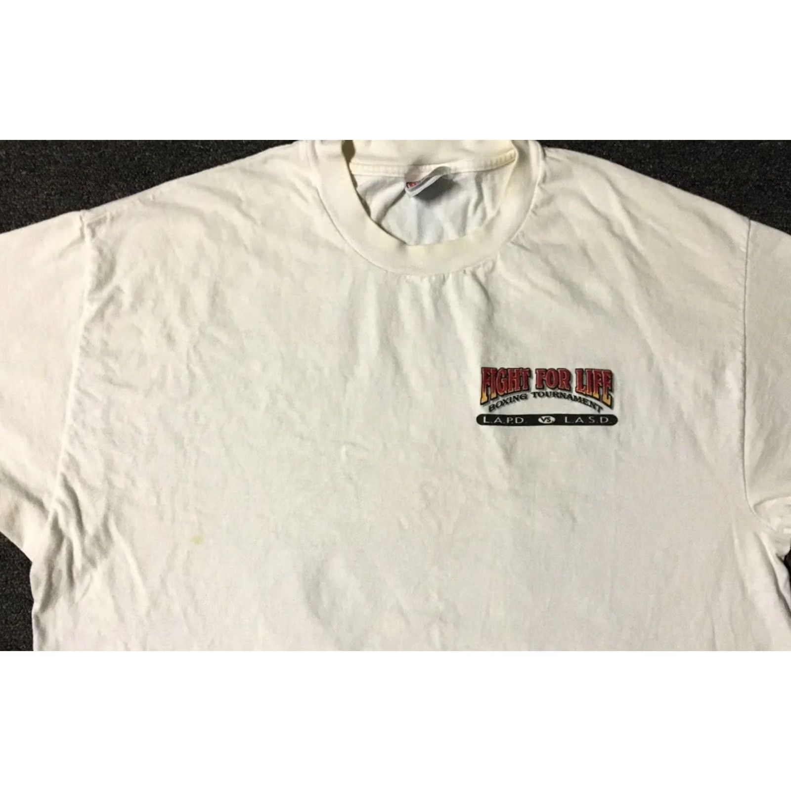 Vintage VINTAGE Fight For Life LAPD VS LASD Boxing Shirt XL White Police Cop Grunge 90s 80s USA California Mens Graphic Tee Size US XL / EU 56 / 4 - 7 Thumbnail