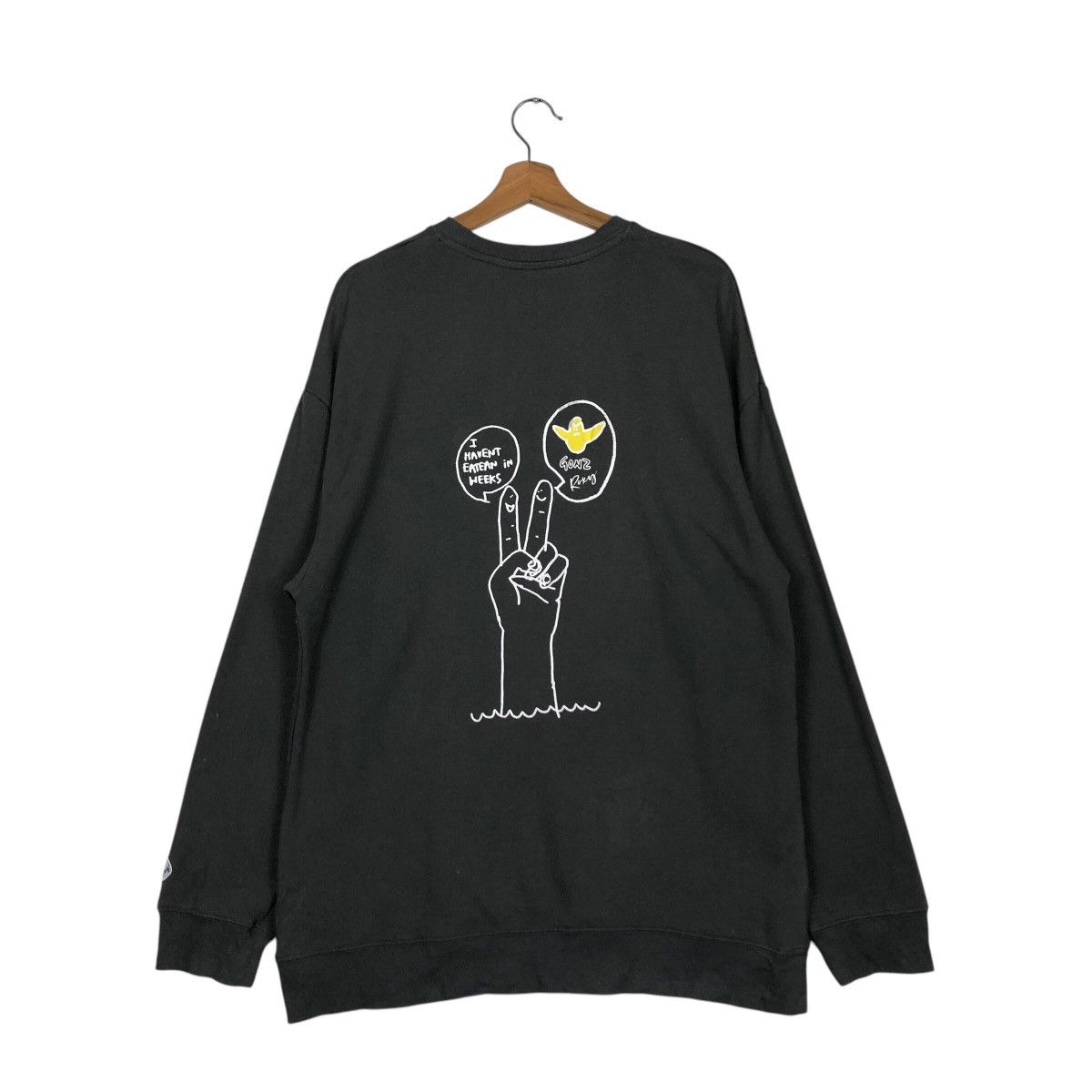 Japanese Brand × Vintage 📌Vintage Sweatshirt Roxy X Mark Gonzales Big Logo Design Size US M / EU 48-50 / 2 - 9 Thumbnail
