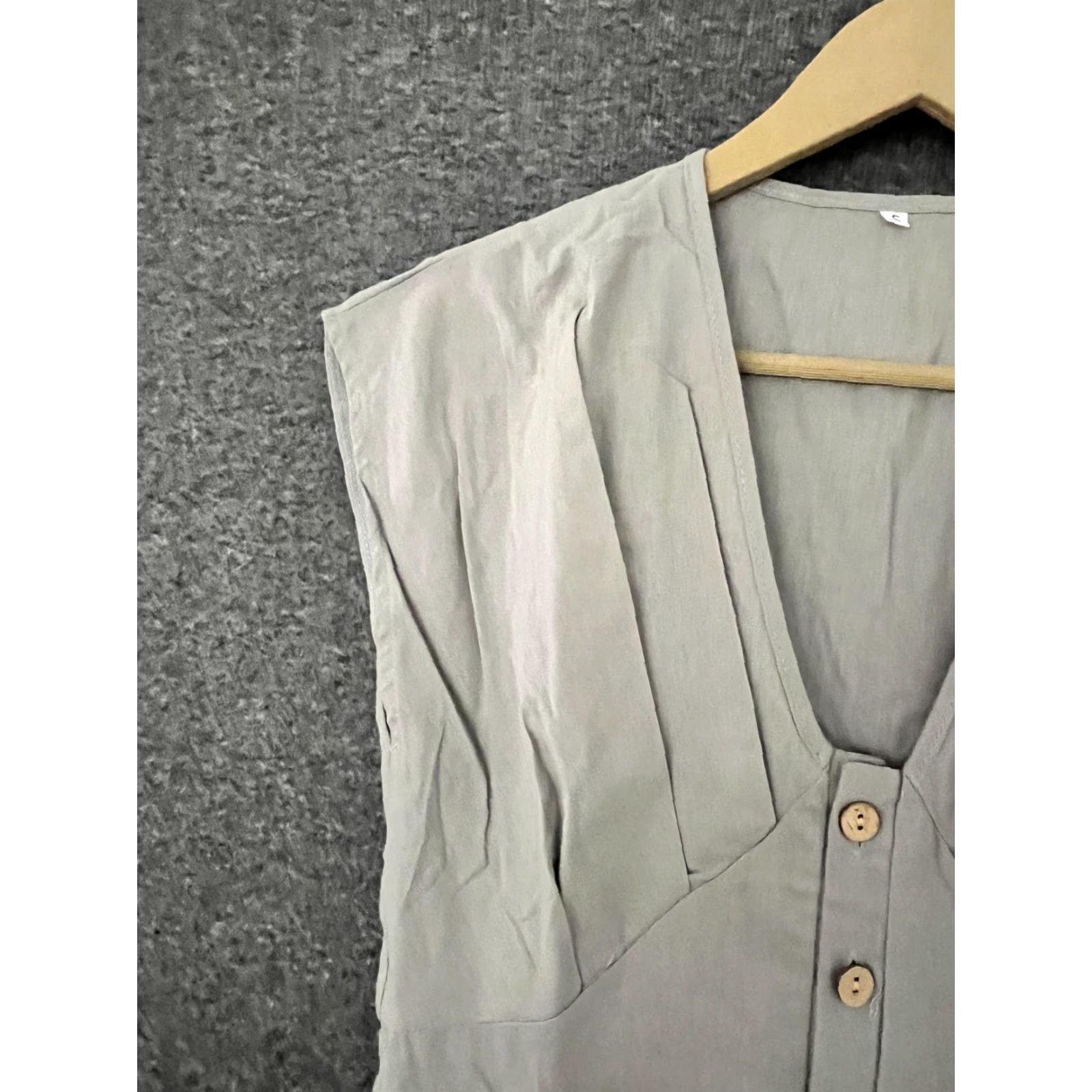 Olive V-Neck Romper Light Olive S Sleeveless Shirt Women Sized S Button Down Pockets Casual One Piece Modern Classic /> Size 28" / US 6 / IT 42 - 6 Thumbnail