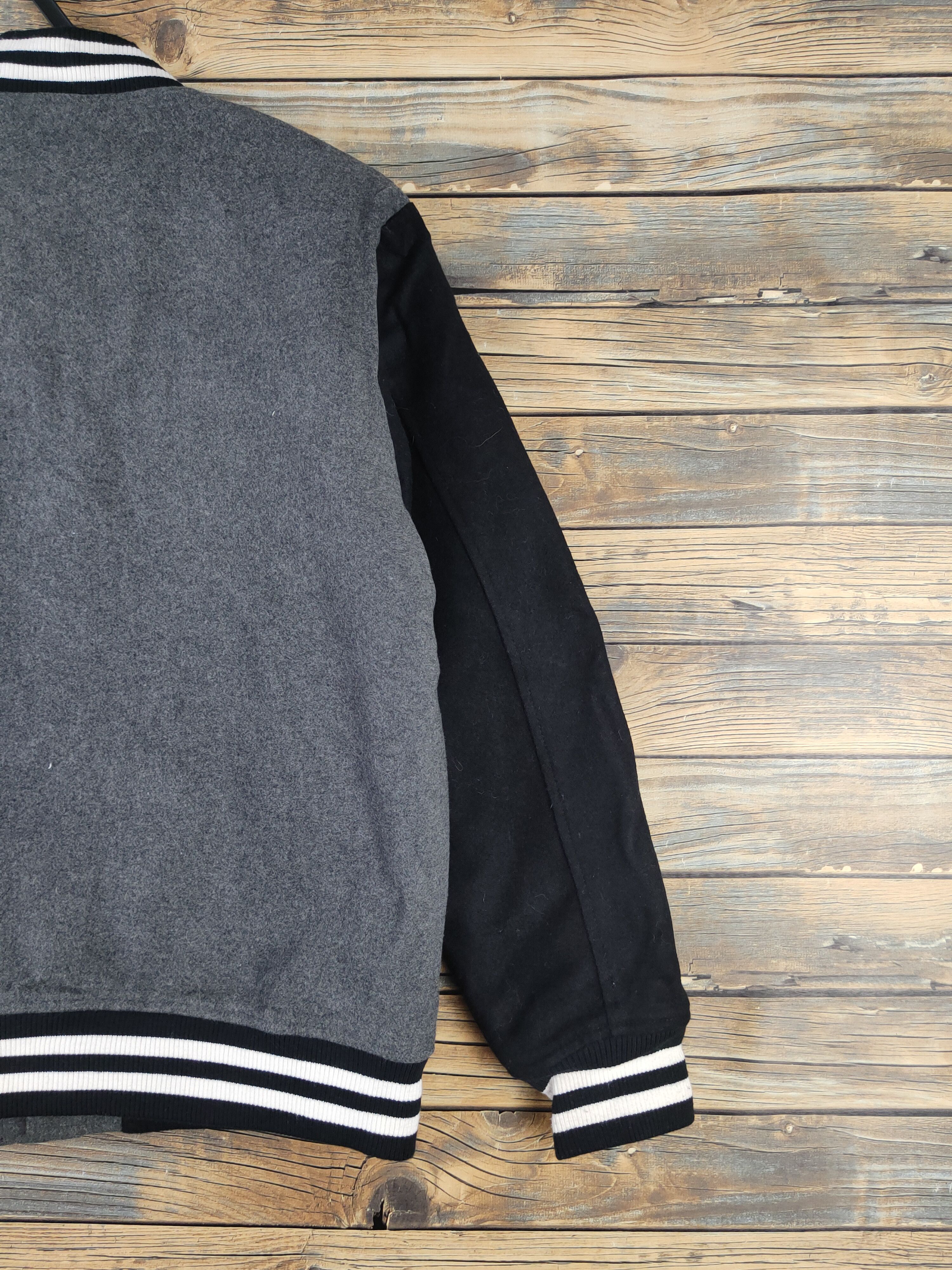 Japanese Brand Roial Dark Gray Wool Varsity Jackets #W2240 Size US M / EU 48-50 / 2 - 9 Thumbnail