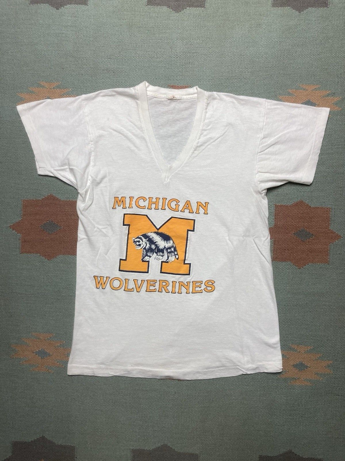 Fruit Of The Loom × Vintage 70s 80s t shirt v neck university of Michigan wolverines L Size US L / EU 52-54 / 3 - 1 Thumbnail