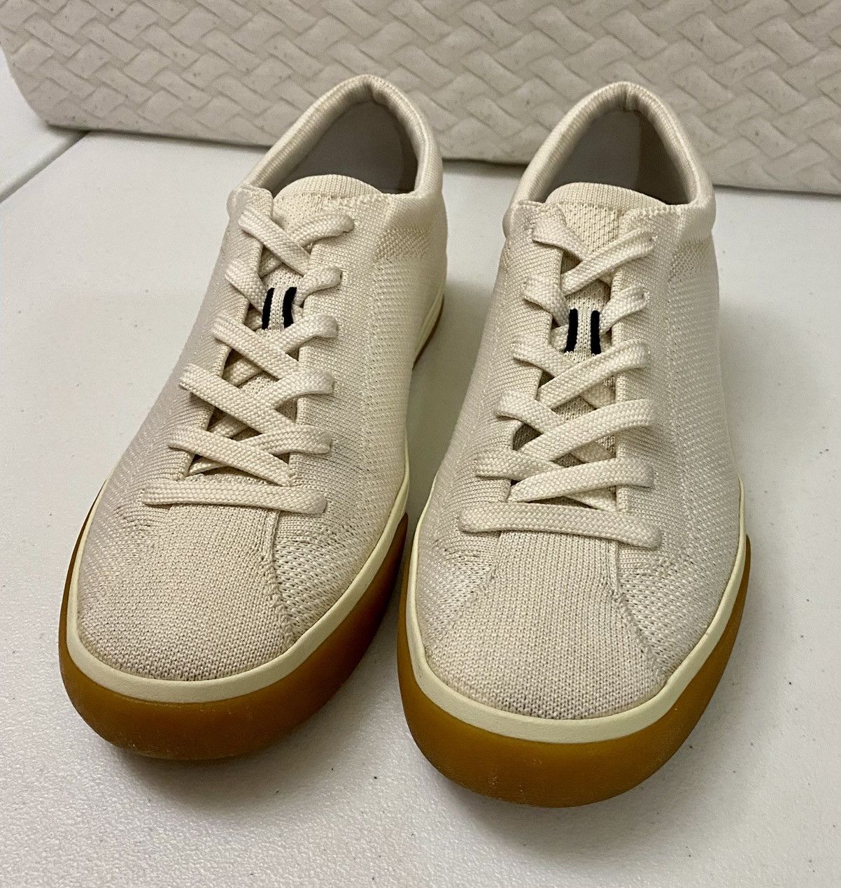 Rothy's Rothy's The Lace Up Sneakers Women's 9 US Blond Knit 9 US Size US 9 / IT 39 - 18 Thumbnail