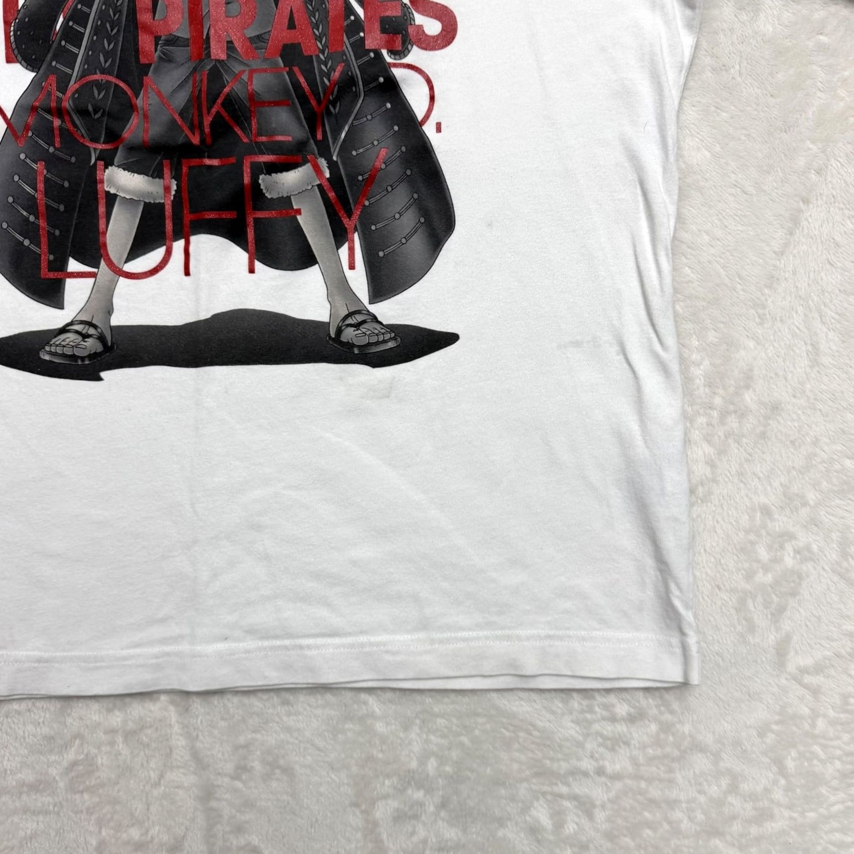 Uniqlo Uniqlo UT One Piece Monkey D Luffy Shirt Mens Small White Anime Graphic Tee Size US S / EU 44-46 / 1 - 5 Thumbnail
