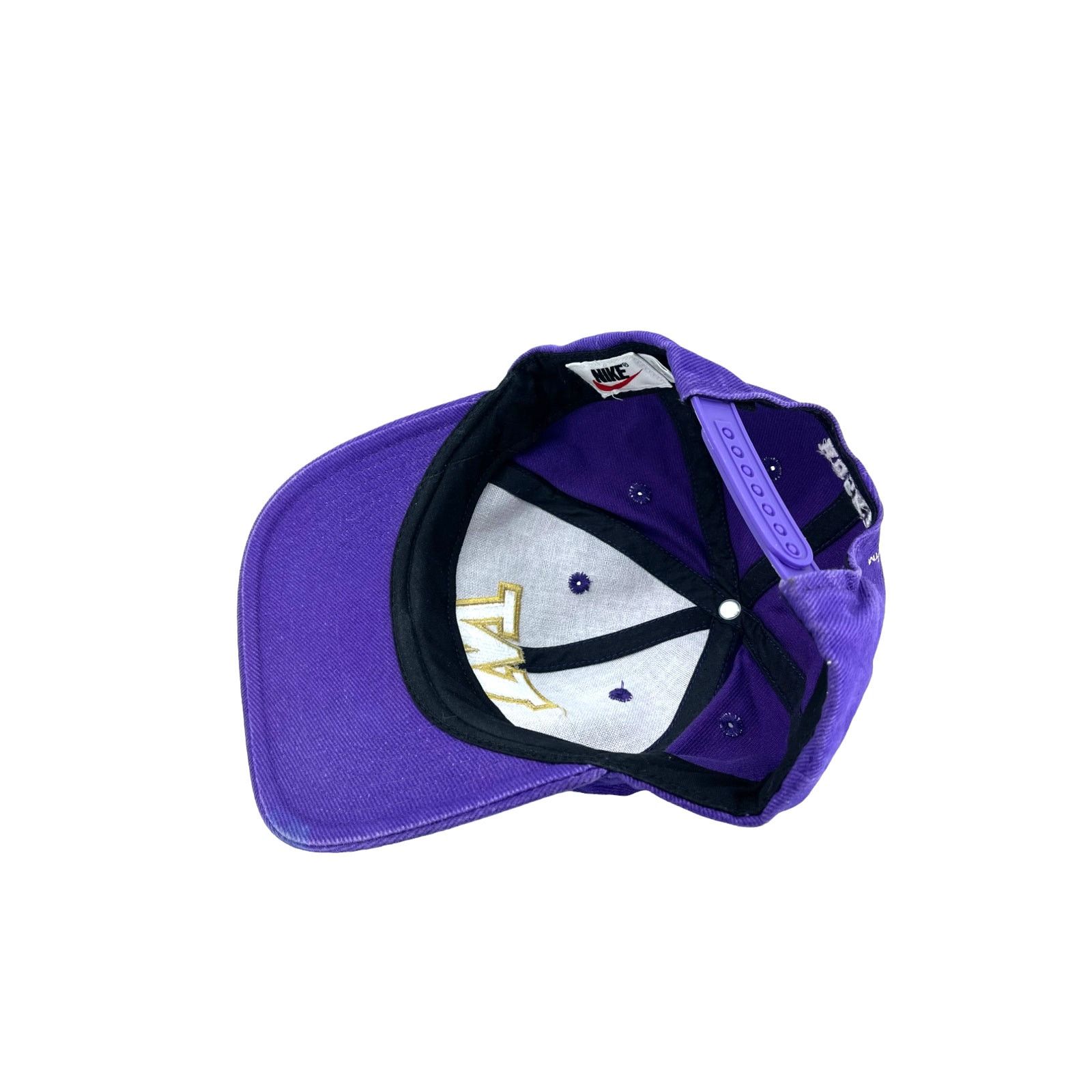 Nike × Vintage Vintage 1990's Nike Washington Huskies Snapback Hat Size ONE SIZE - 8 Thumbnail