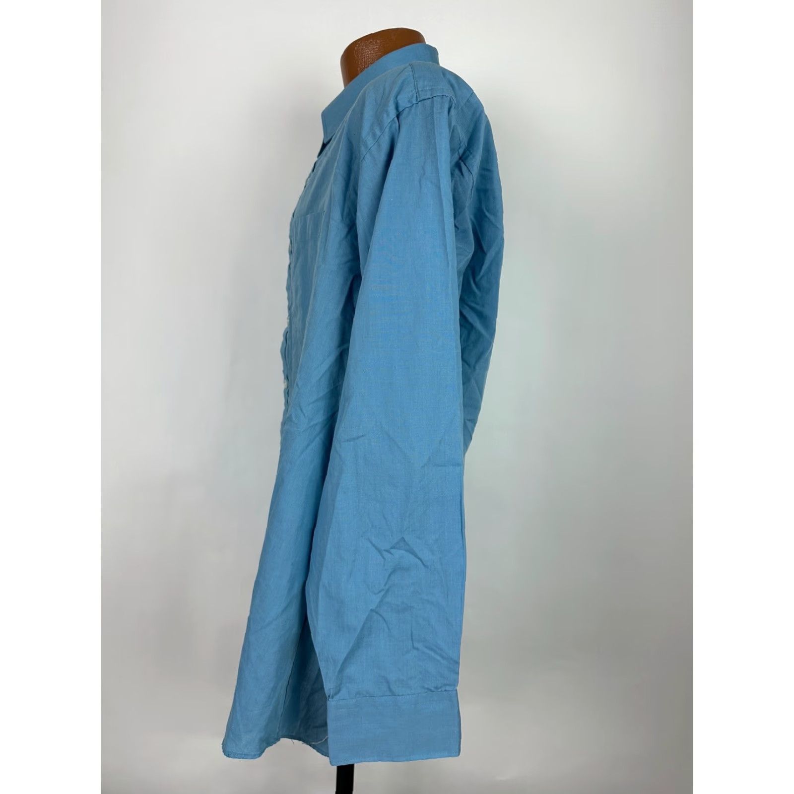 Vintage VINTAGE Botany 500 Shirt Men XL Blue 80s 90s Casual Preppy Button-Up Cotton Polyester Solid Long Sleeve Size US XL / EU 56 / 4 - 7 Thumbnail