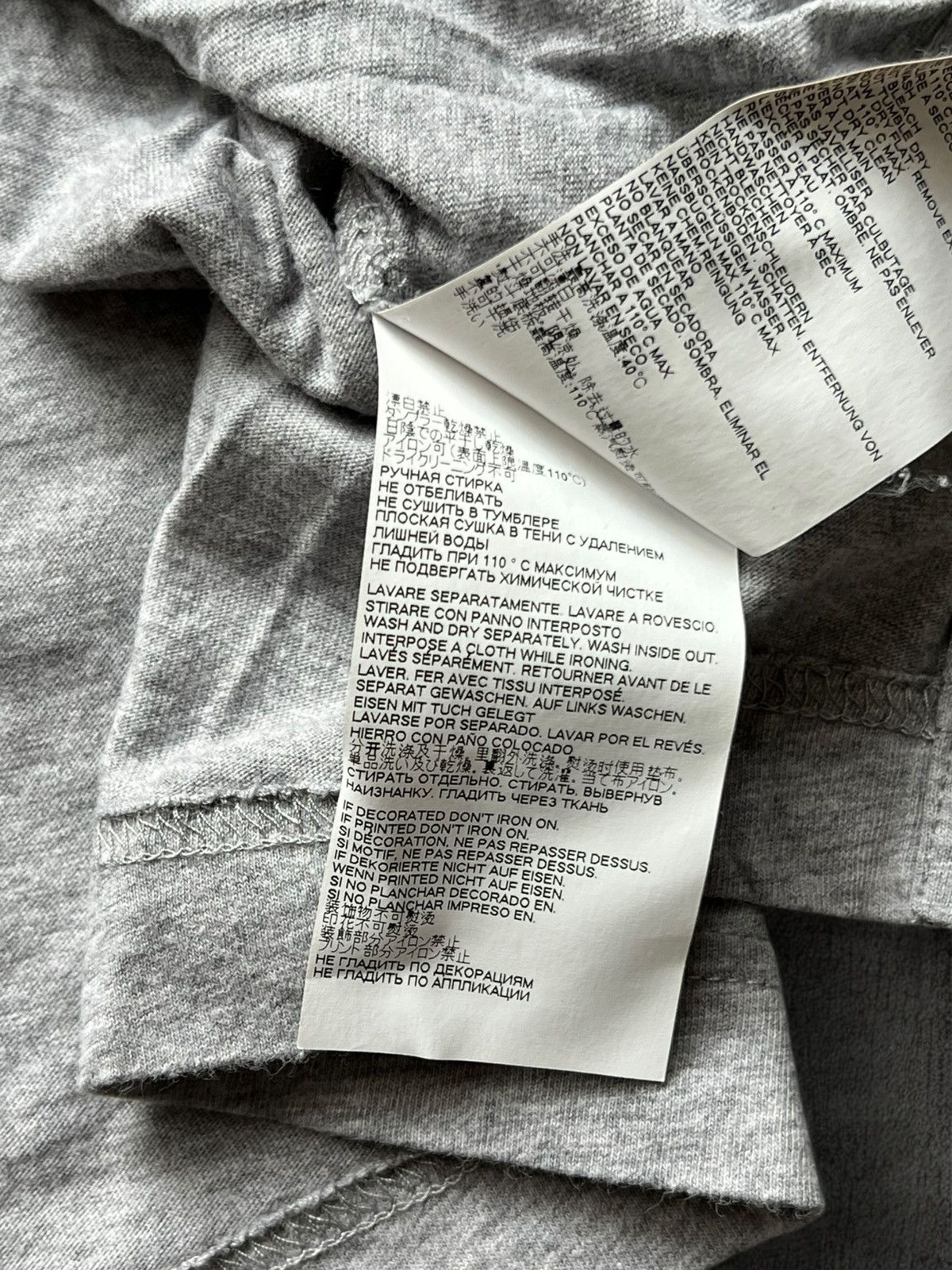 Vivienne Westwood Vivienne Westwood T-Shirt Small Logo Y2K Grey Size XL Size US XL / EU 56 / 4 - 7 Thumbnail