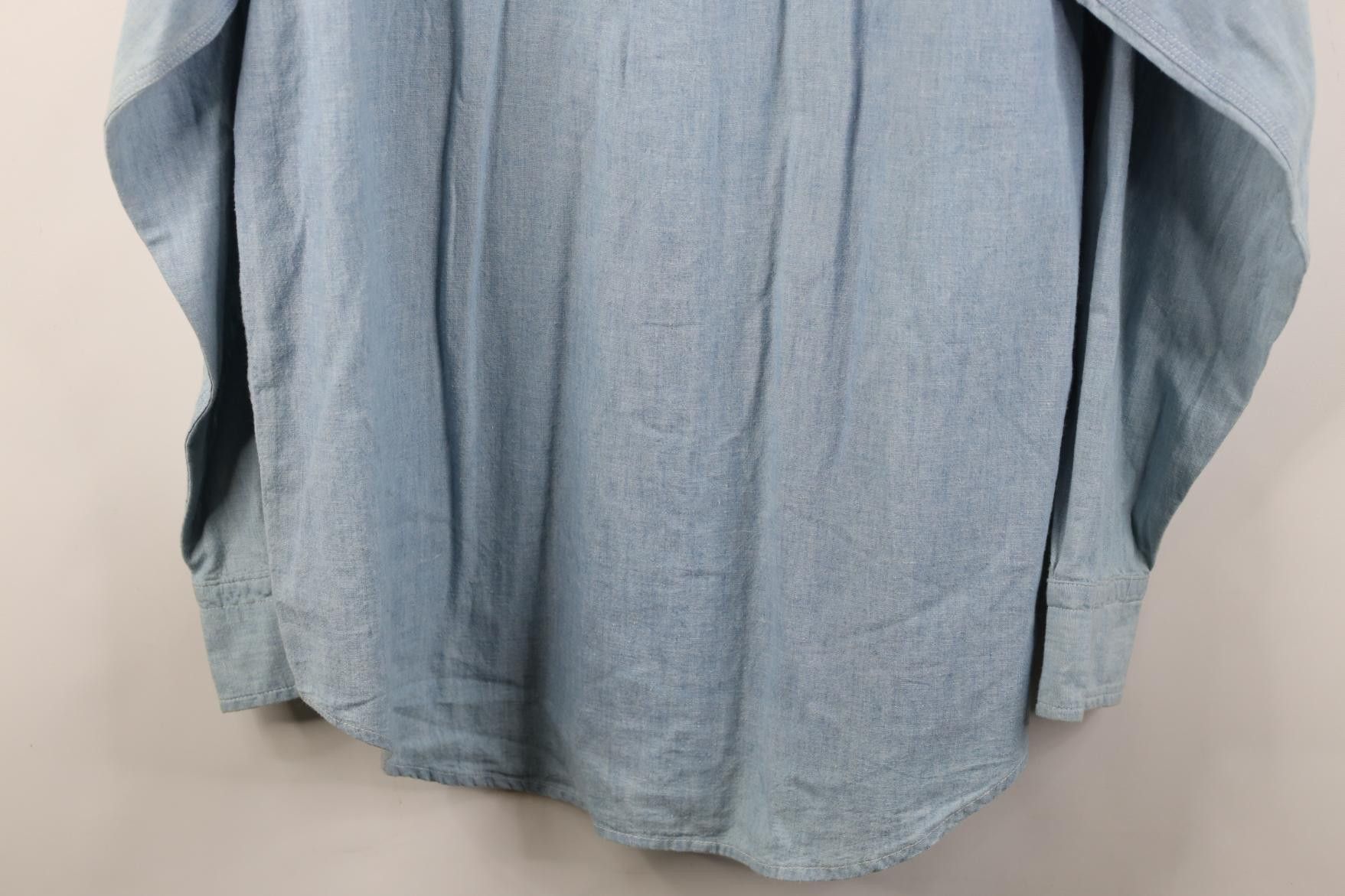 Calvin Klein Deadstock Vtg 90s Calvin Klein Chambray Work Collared Shirt Size US L / EU 52-54 / 3 - 14 Thumbnail