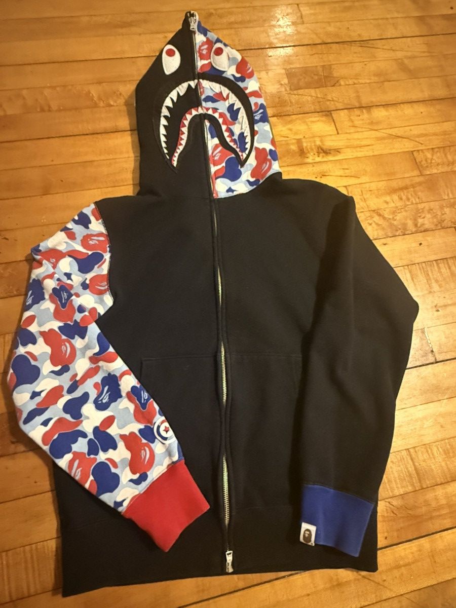 Bape Bape paris exclusive shark zip up Size US M / EU 48-50 / 2 - 1 Thumbnail