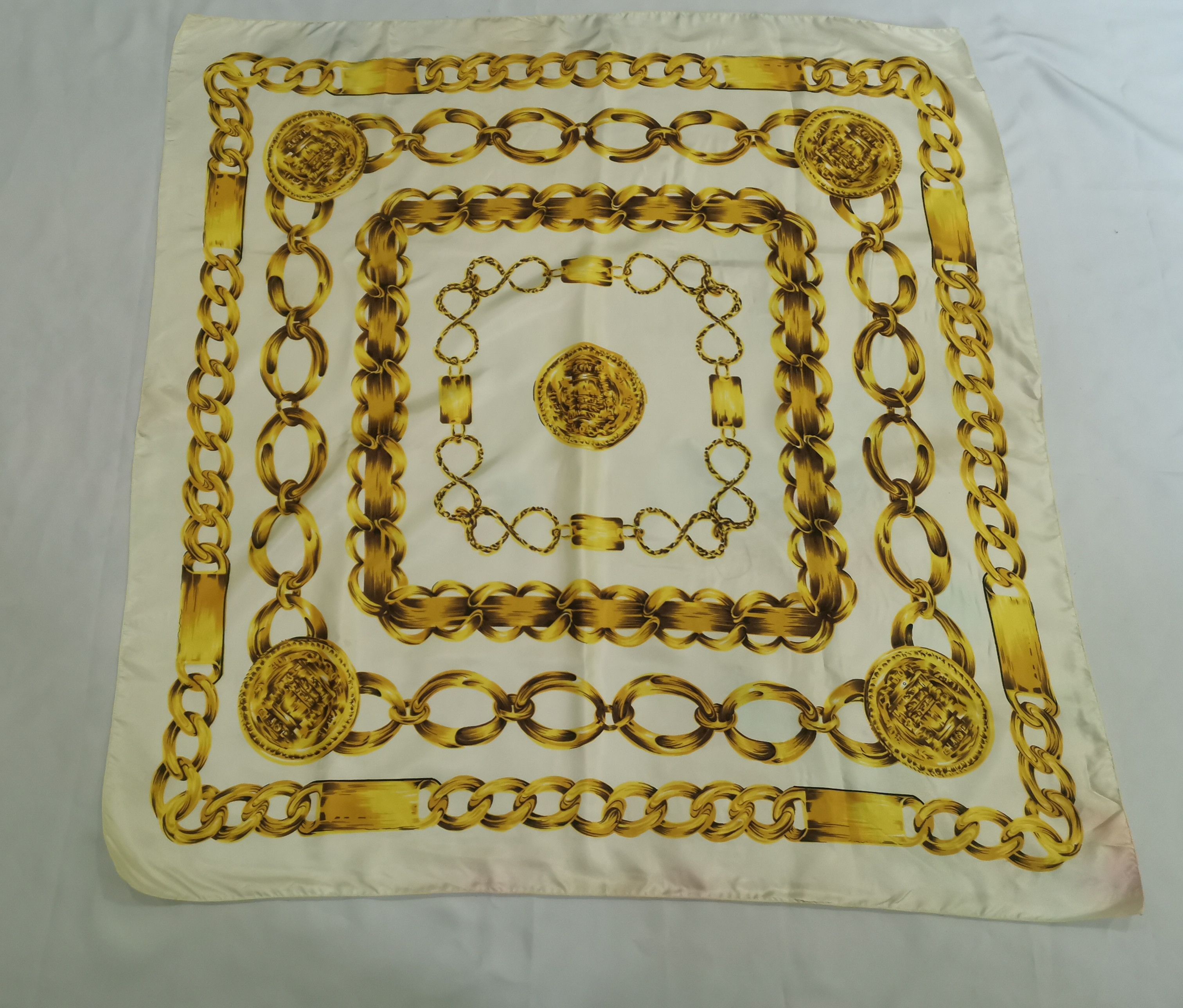 Vintage Rare vintage scarves enspired chanel design Size ONE SIZE - 1 Thumbnail