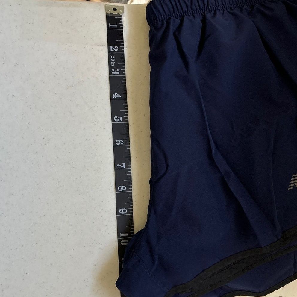 New Balance New Balance Navy Blue Running Shorts SZ Large Jogging Shorts Size 32" / US 10 / IT 46 - 13 Thumbnail
