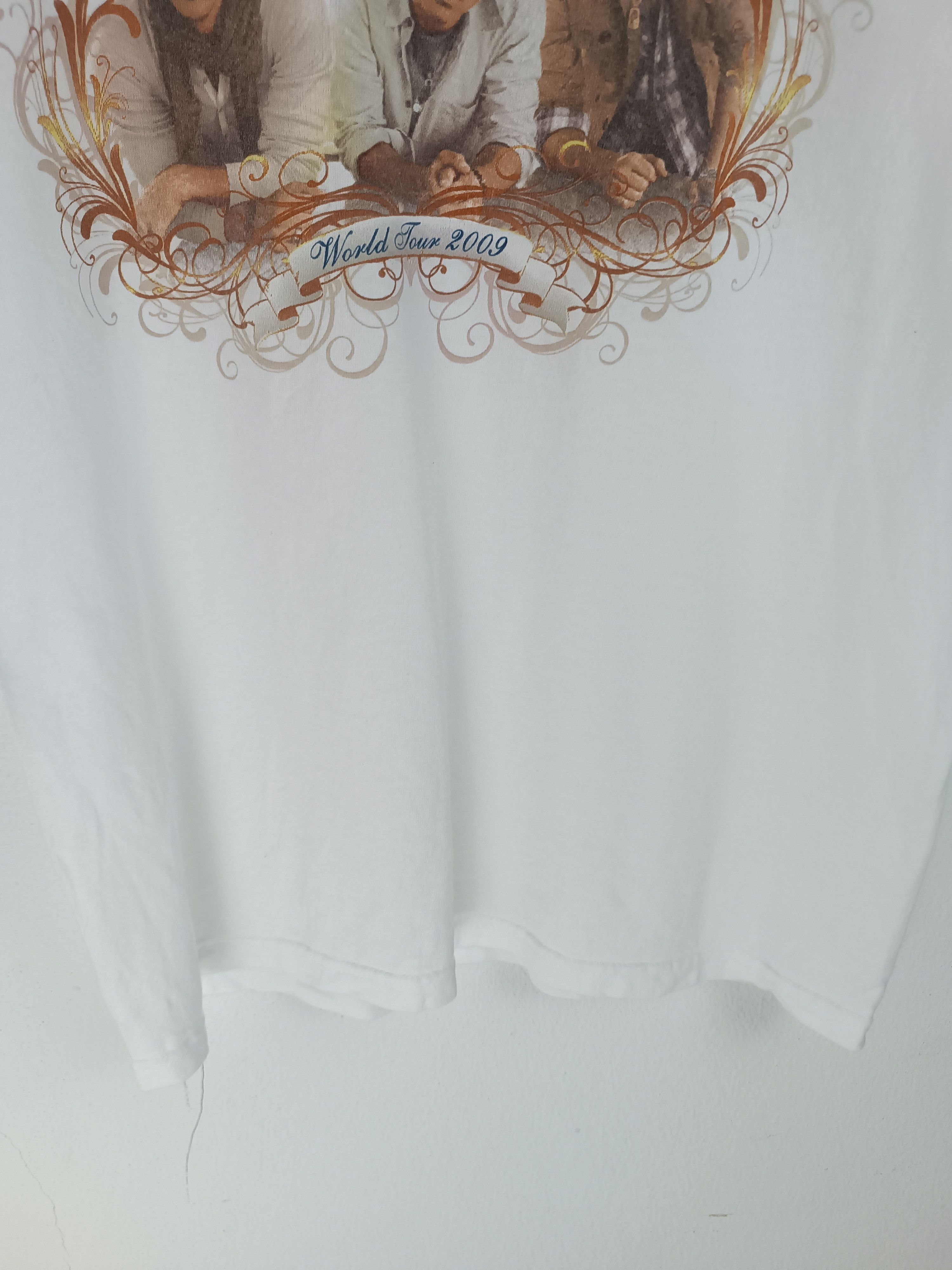 Band Tees VINTAGE '09 JONAS BROTHERS TOUR TEE dnce lovato styles Size US XS / EU 42 / 0 - 6 Thumbnail