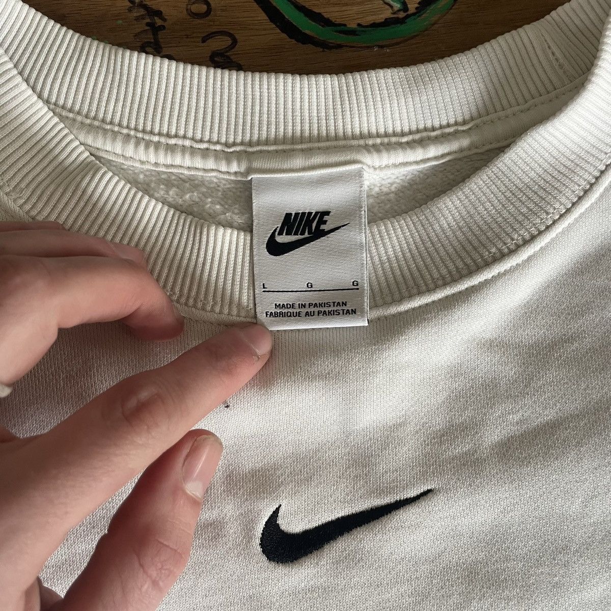 Nike Nike Center Swoosh Crewneck Size US L / EU 52-54 / 3 - 2 Thumbnail