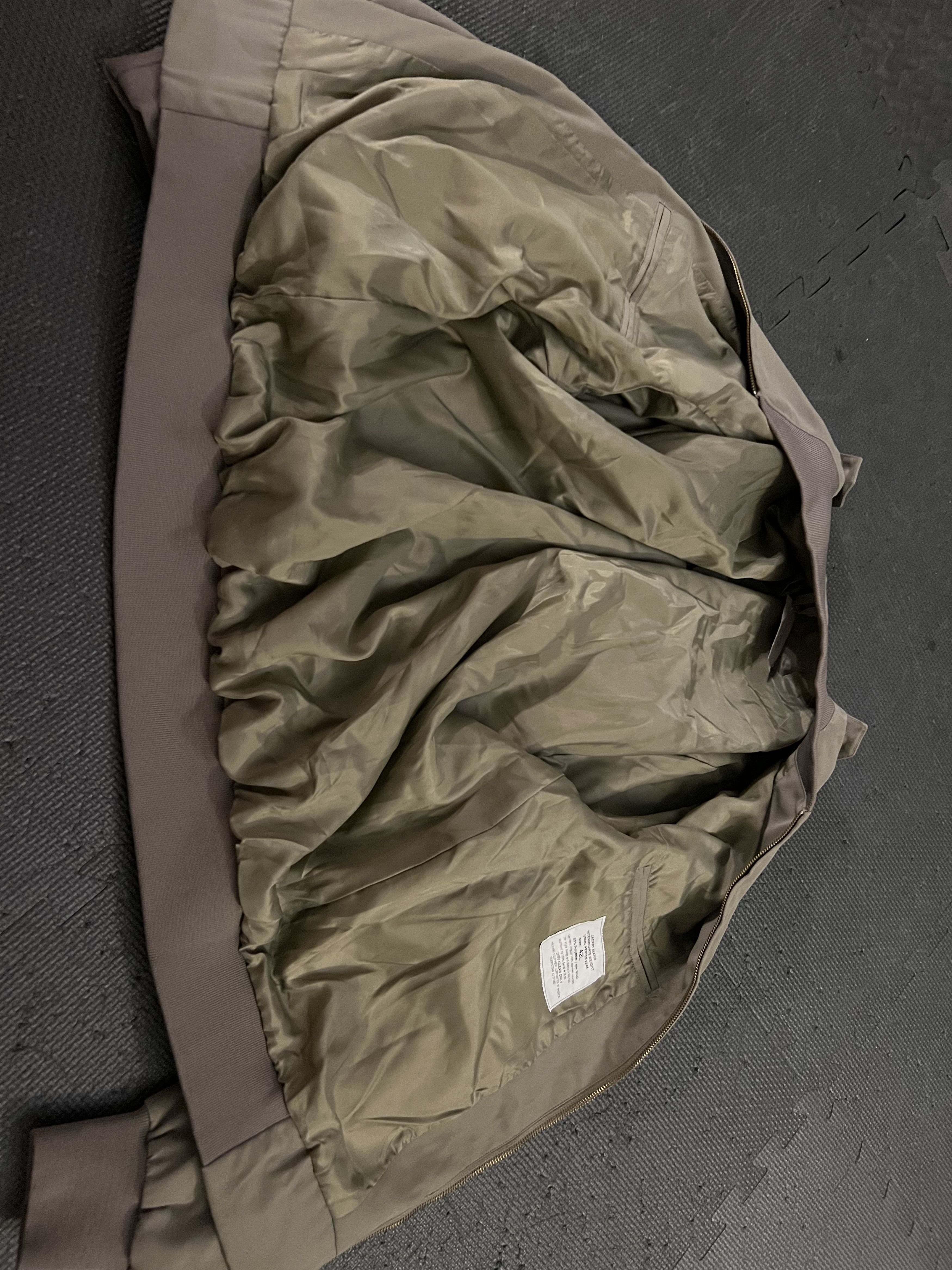 Vintage USMC Military Intermediate Weight Jacket Tan Pewter 2246 42L Size US L / EU 52-54 / 3 - 3 Thumbnail
