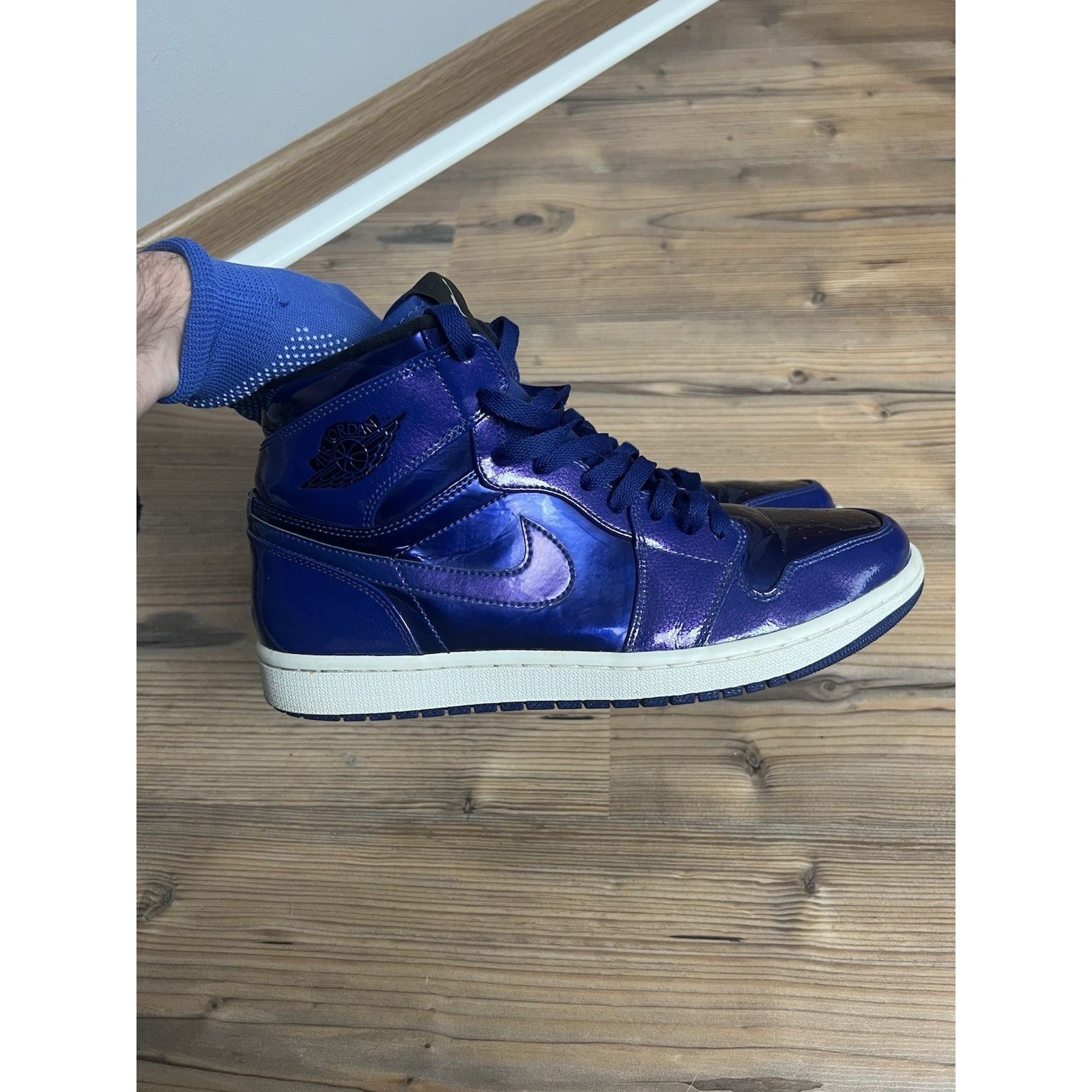 Jordan Brand Size 11 - Air Jordan 1 Retro High Deep Royal Size US 11/ EU Size US 11 / EU 44 - 4 Thumbnail