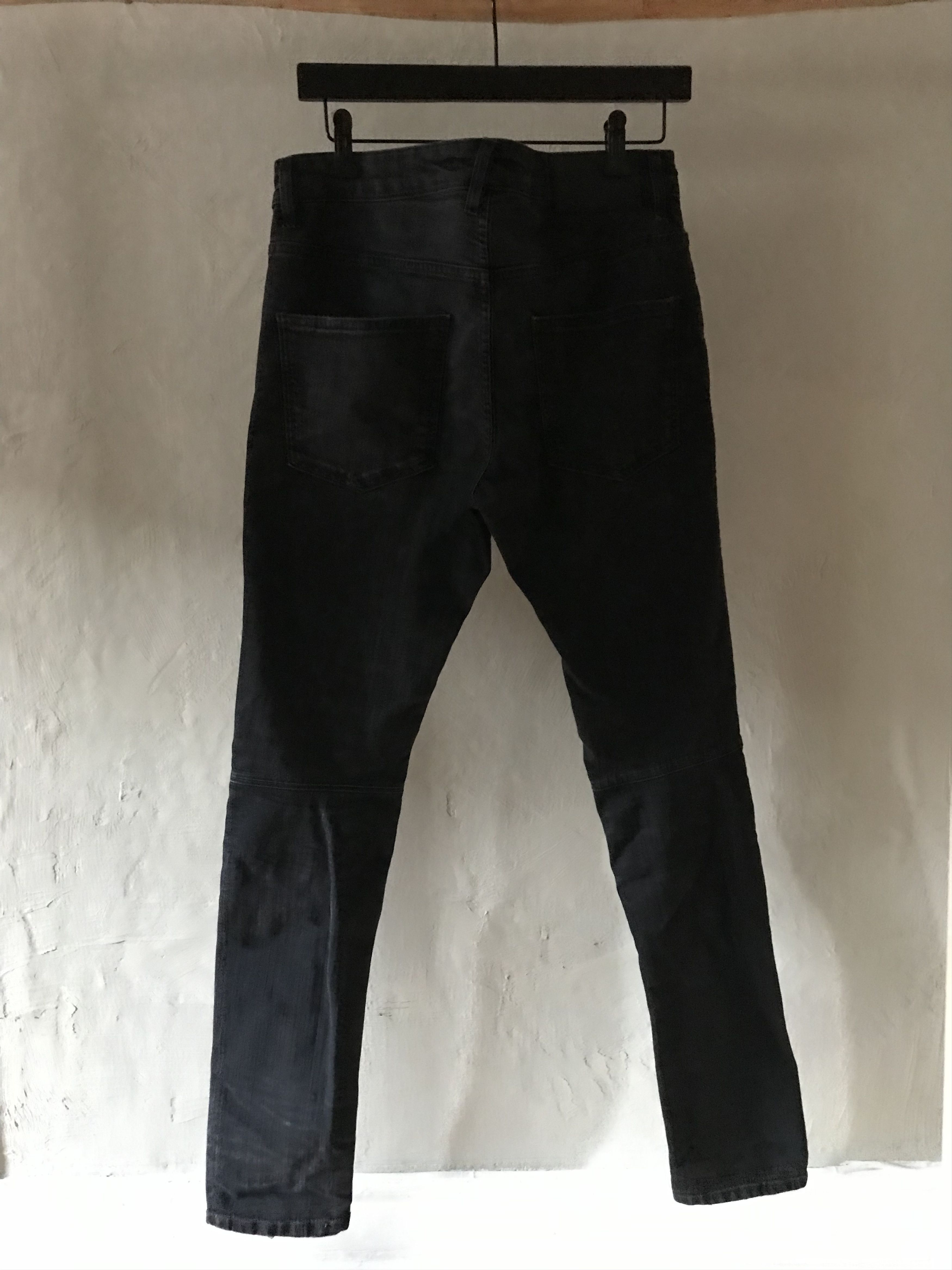 Pierre Balmain Pierre Balmain black distressed biker jeans, 32 Size US 32 / EU 48 - 6 Thumbnail
