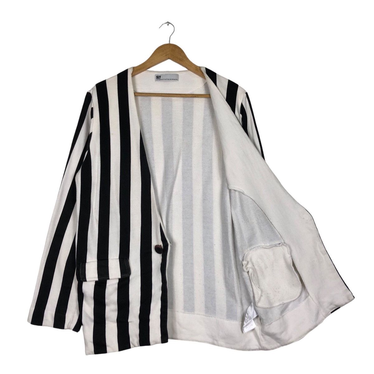 Japanese Brand Vintage Japanese Brand Zebra Blazer Shirt Rare Medium Size US M / EU 48-50 / 2 - 9 Thumbnail