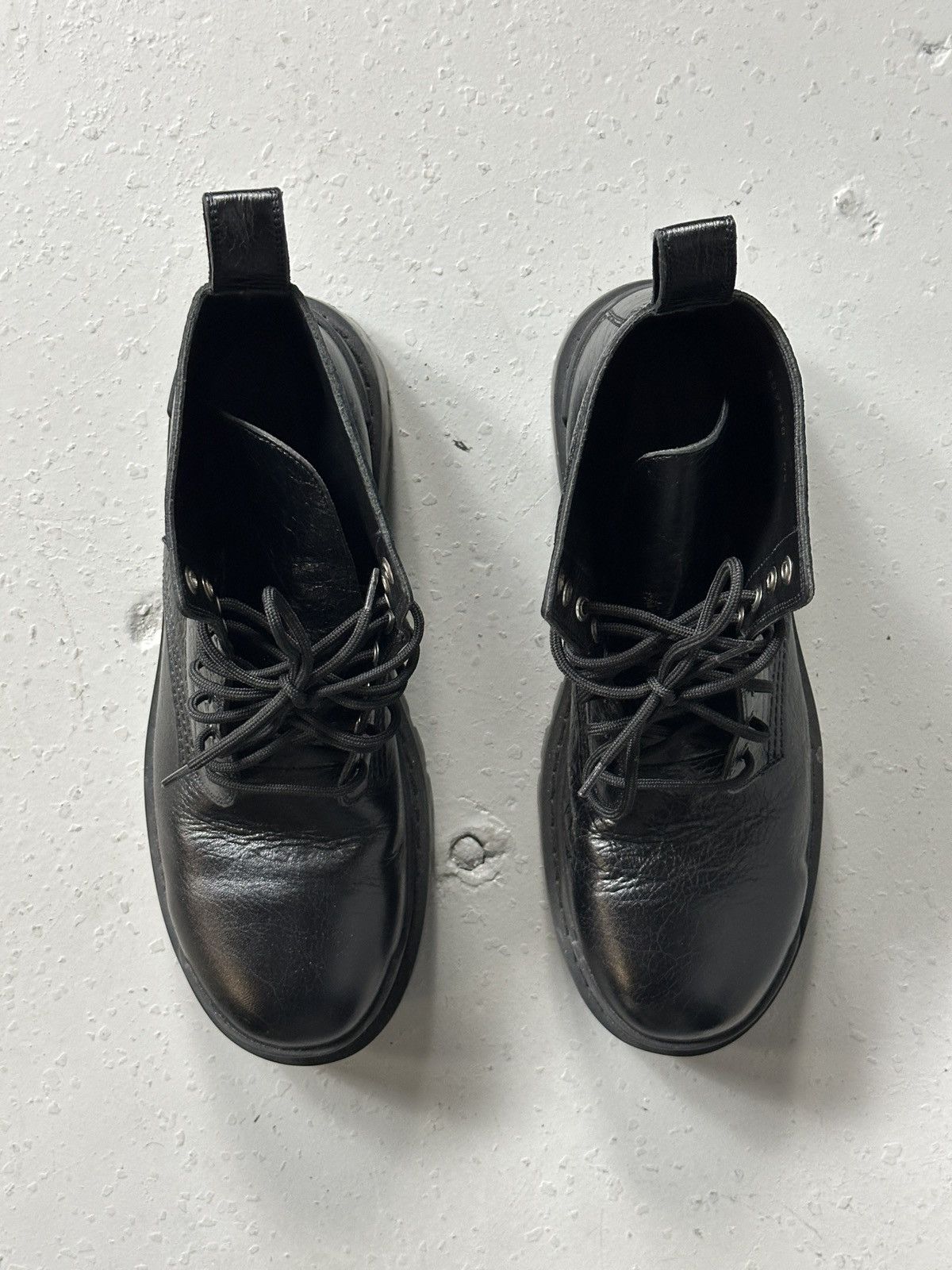 Balenciaga Balenciaga Strike Boot Ankle (wrinkled) Size US 9 / EU 42 - 2 Thumbnail