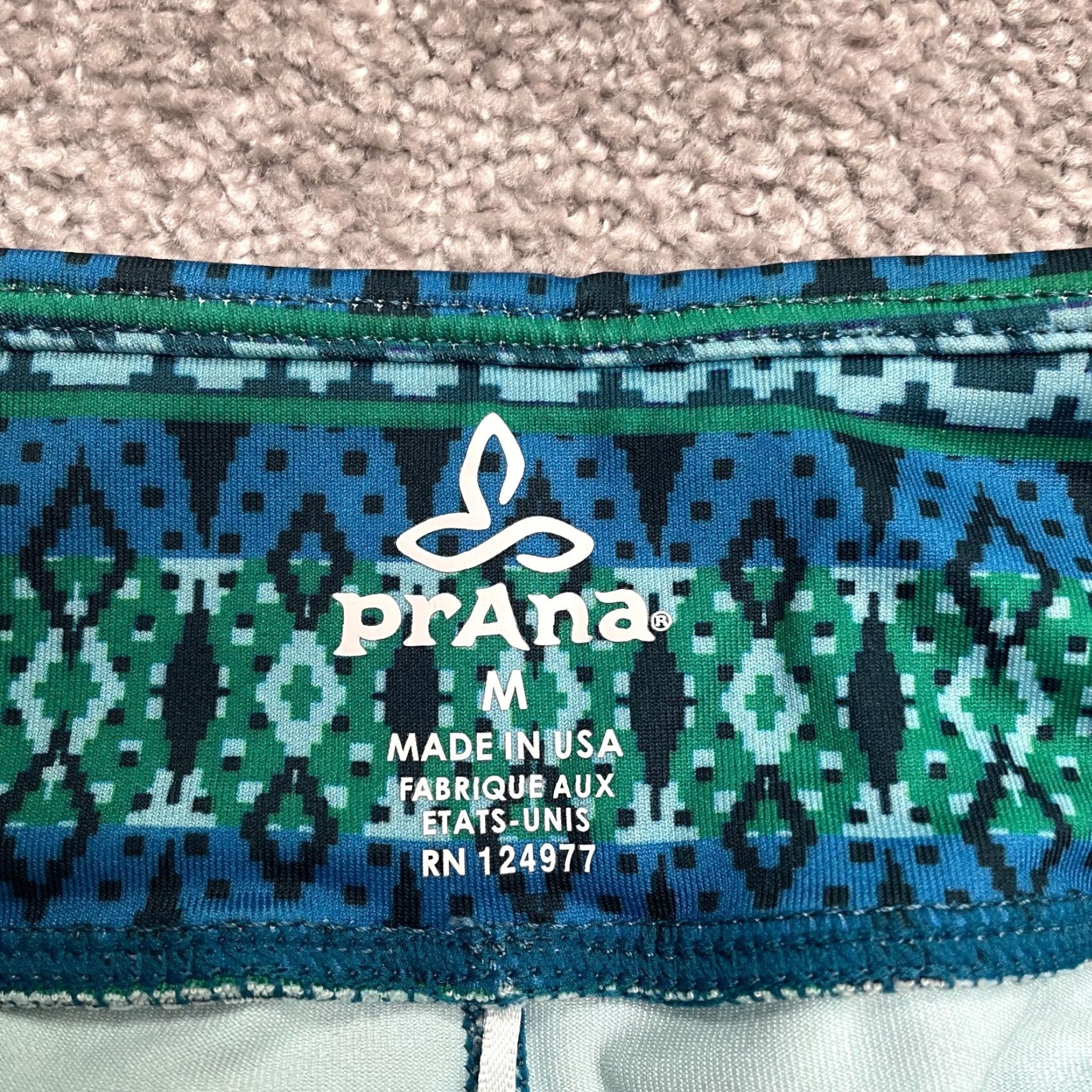Prana prAna Cropped Leggings Womens M Blue Green Geometric Active Athletic 26x23 Pants Leggings Size 32" / US 10 / IT 46 - 7 Thumbnail