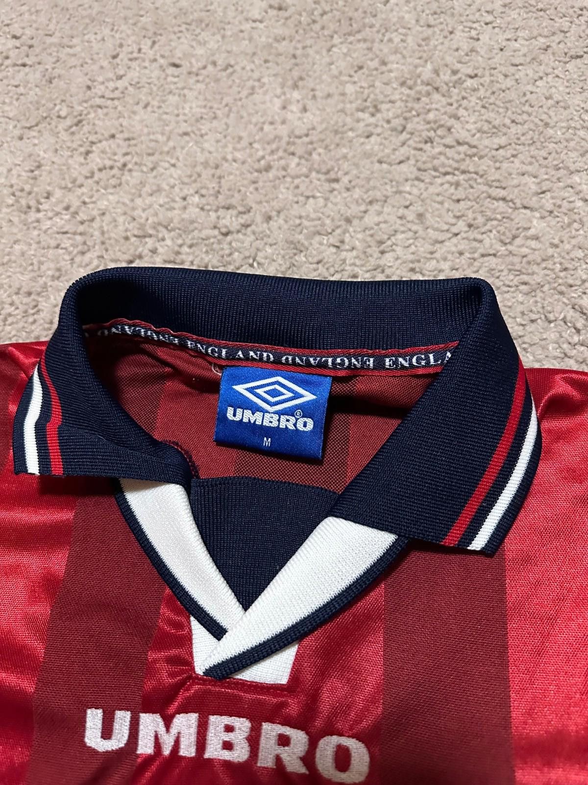 Umbro England 1997/99 Umbro Vintage Football Shirt Soccer Jersey Size US M / EU 48-50 / 2 - 5 Thumbnail