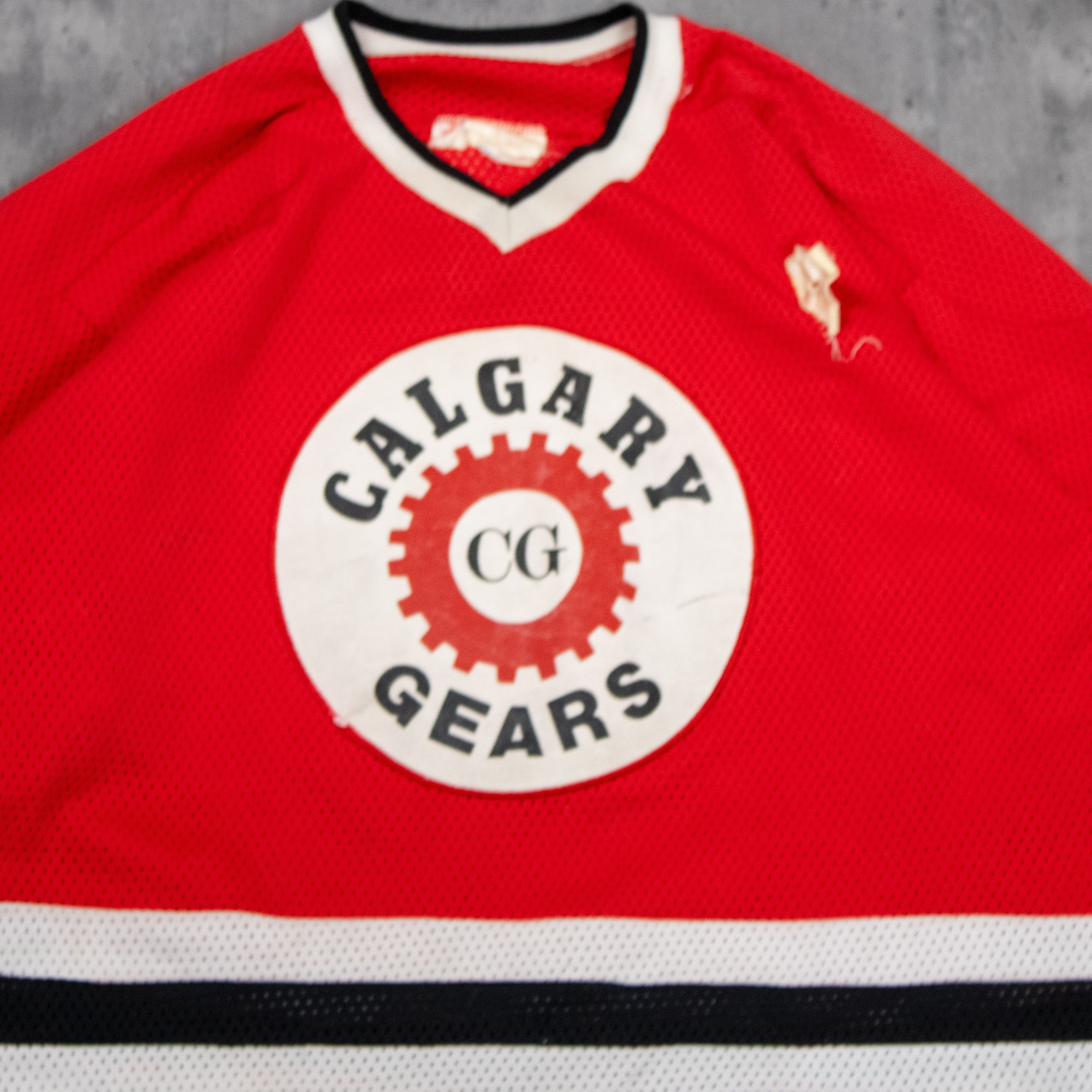 Vintage Vintage 1990's 90's Calgary Gear's Red Oversize Red Jersey Size US XL / EU 56 / 4 - 5 Thumbnail
