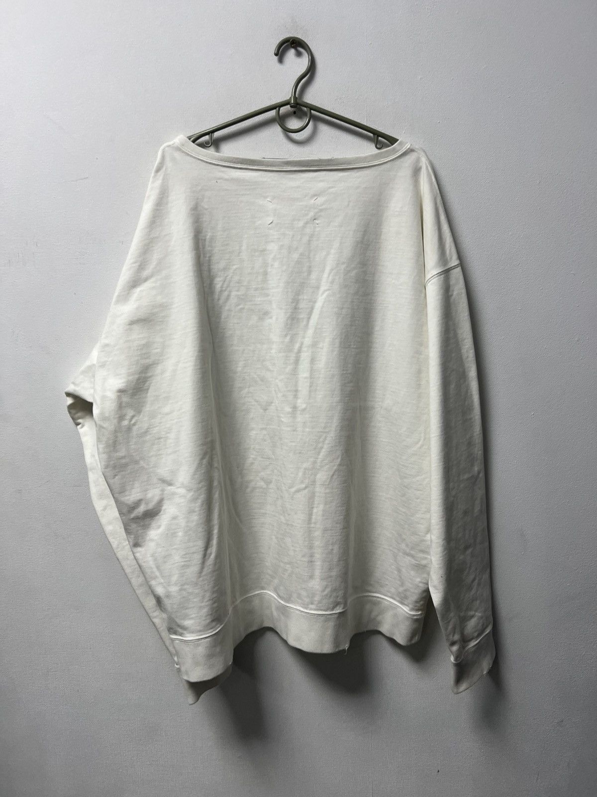 Maison Margiela Maison Margiela Big Logo Sweatshirt Luxury White Mens Size US S / EU 44-46 / 1 - 19 Thumbnail