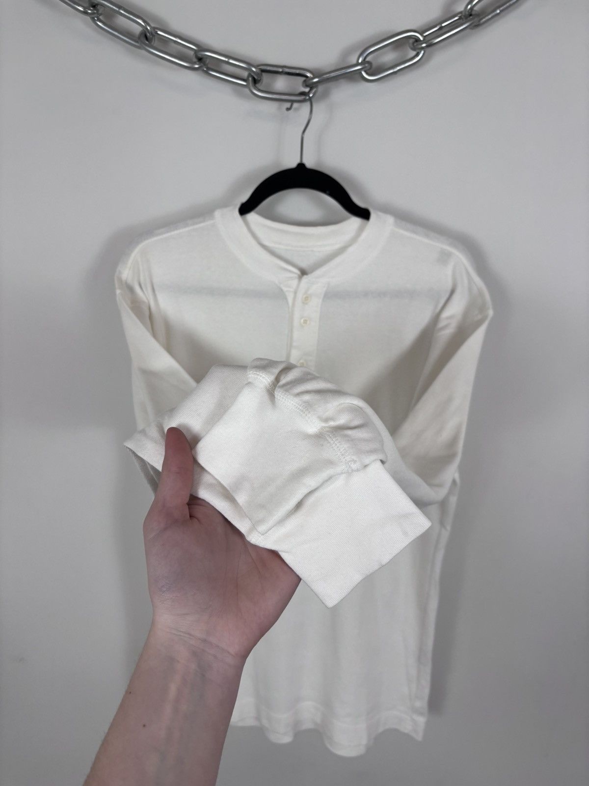 Schott Vintage Schott NYC Men’s White Long Sleeve Henley T-Shirt Size US M / EU 48-50 / 2 - 11 Thumbnail
