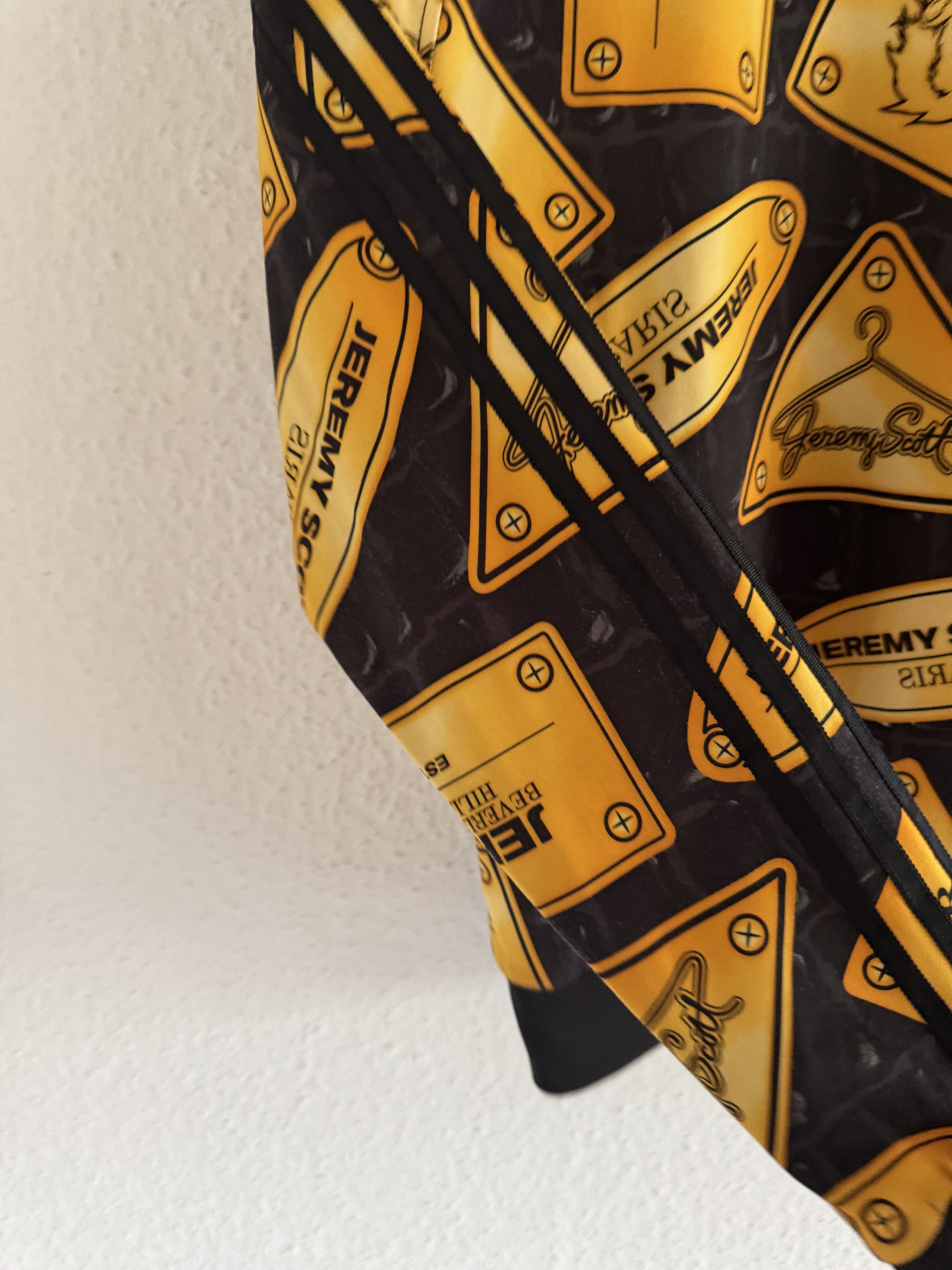 Adidas × Jeremy Scott Gold Plaque Print Track Jacket Size US S / EU 44-46 / 1 - 15 Thumbnail