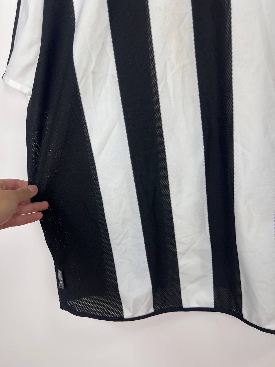 Adidas New Castle Adidas 2003 jersey vintage t-shirts size XL Size US XL / EU 56 / 4 - 15 Thumbnail