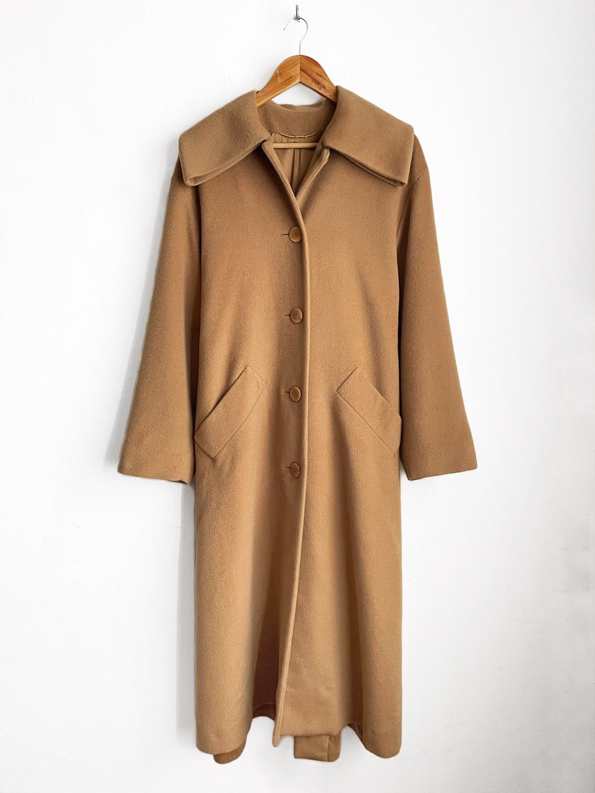 Celine Vintage Celine Paris Camel Wool Coat Single Breasted Iconic Size XL / US 12-14 / IT 48-50 - 1 Thumbnail