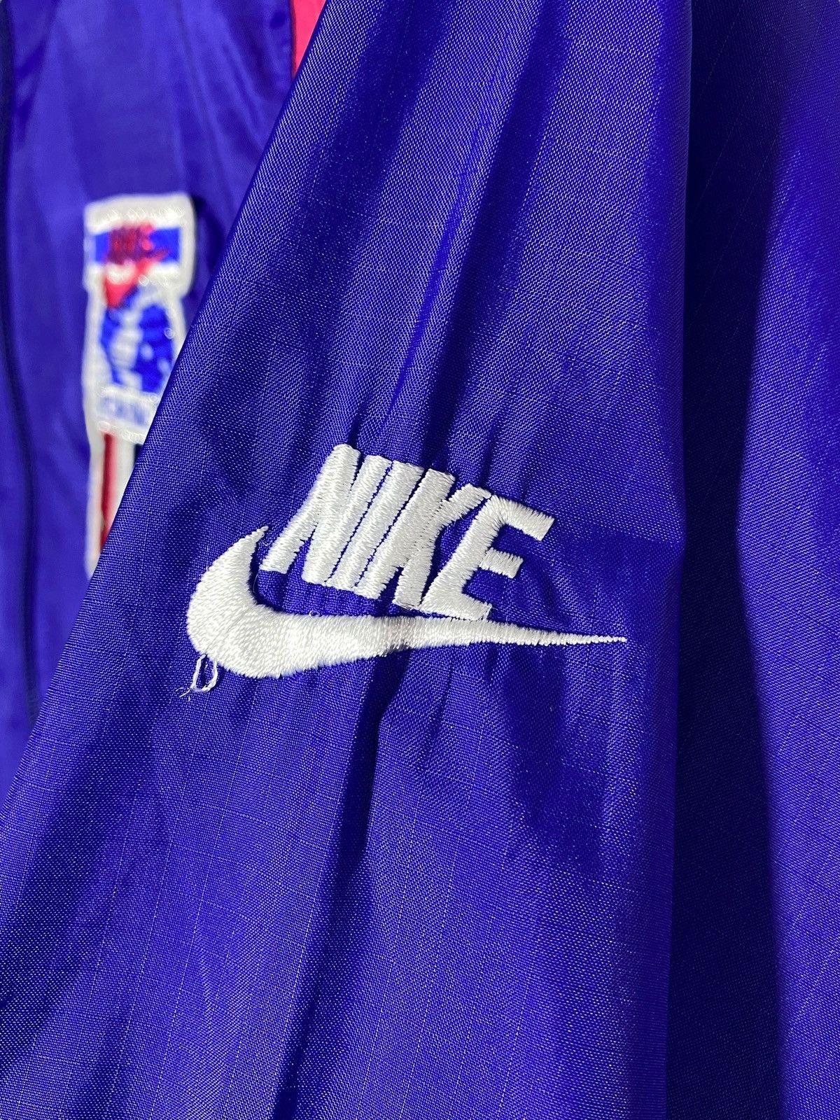 Nike 🔥 90S NIKE INTERNATIONAL NYLON TRACK JACKET RARE STYLE RETRO Size US M / EU 48-50 / 2 - 9 Thumbnail