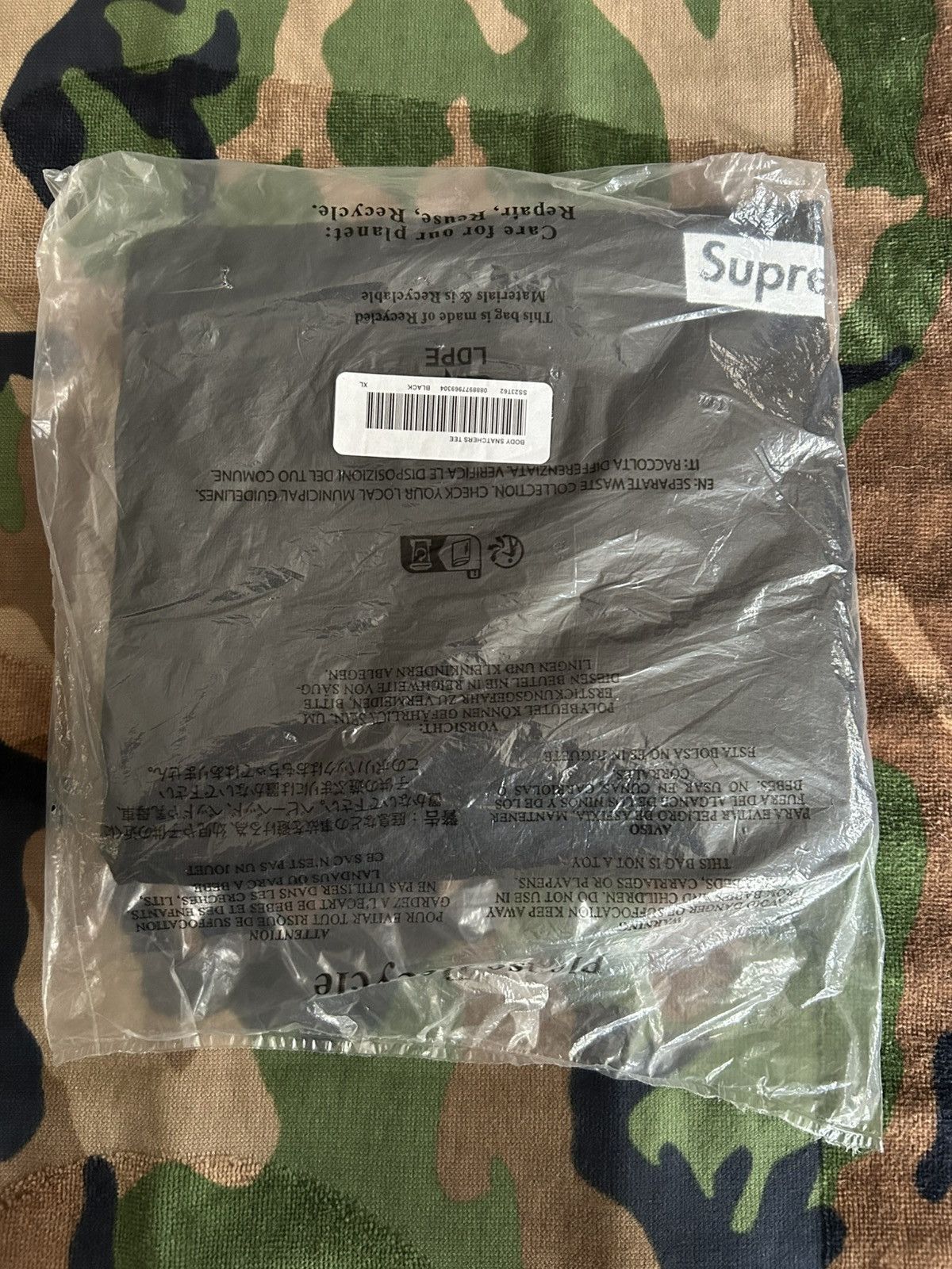 Supreme Supreme Body Snatchers Tee Black XL SS23 Size US XL / EU 56 / 4 - 3 Thumbnail