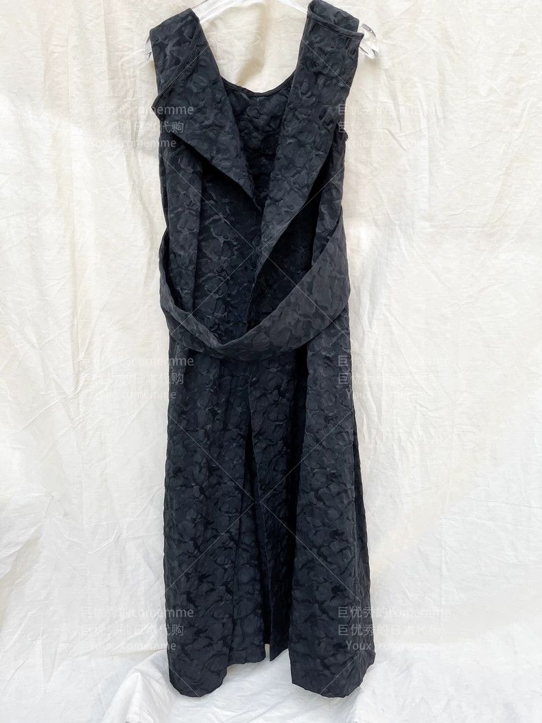Comme des Garcons Comme Des Garcons Black Stereo Embossed Embossed Old Textu Size S / US 4 / IT 40 - 7 Thumbnail