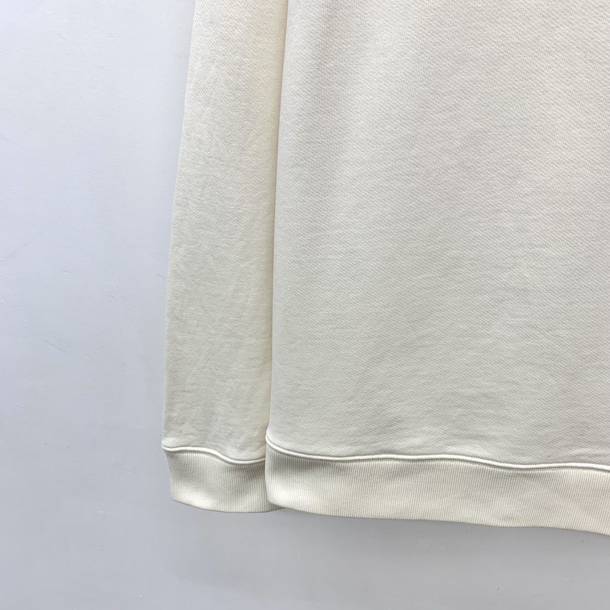 Loewe Loewe Logo Leather Patch Embossed Hooded Sweatshirt K26WX Size US M / EU 48-50 / 2 - 4 Thumbnail