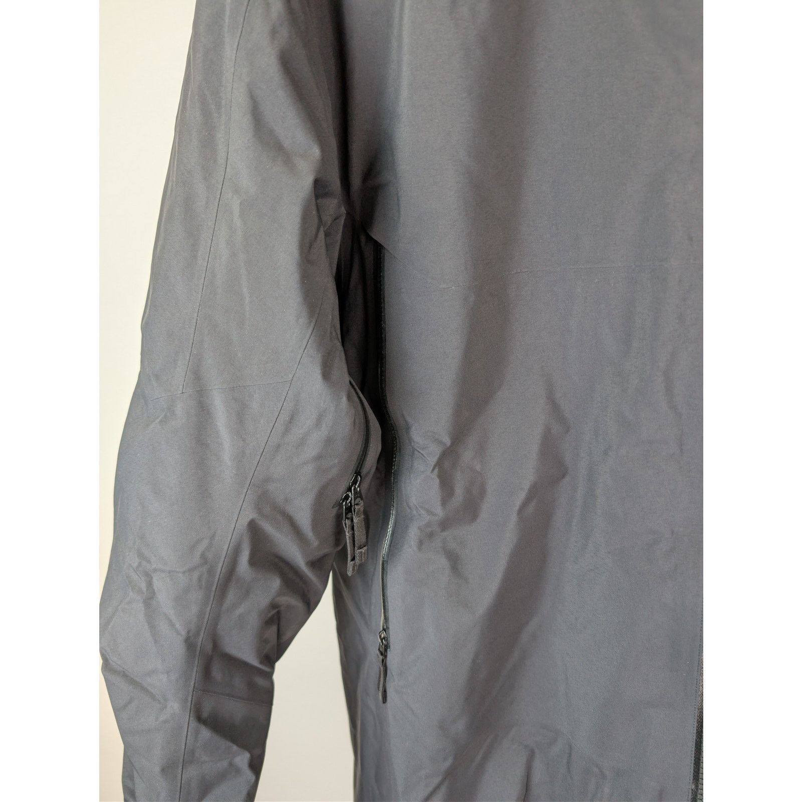 Arc'teryx o1rshd1 Sabre Insulated Jacket in Black Size US L / EU 52-54 / 3 - 8 Thumbnail