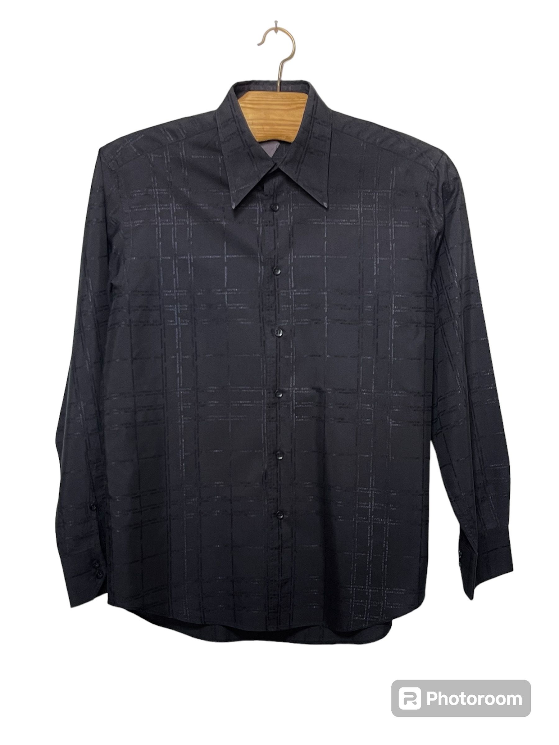 Versace 🔥 monogrammed shirt vintage versace black size L Size US L / EU 52-54 / 3 - 1 Thumbnail