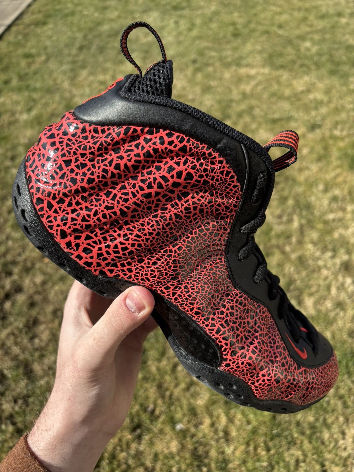 Nike Air Foamposite One Cracked Lava 2020 Size 10 Size US 10 / EU 43 - 1 Thumbnail