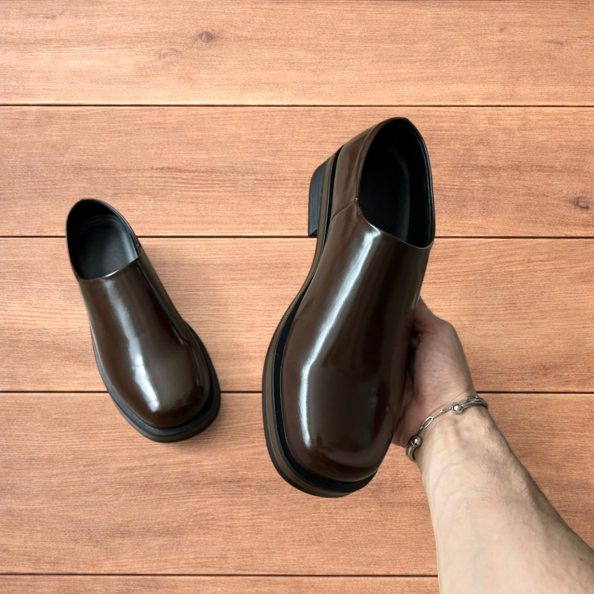 Japanese Brand Lovely faux leather slip on loafers shoes in brown. Size US 11 / EU 44 - 3 Thumbnail
