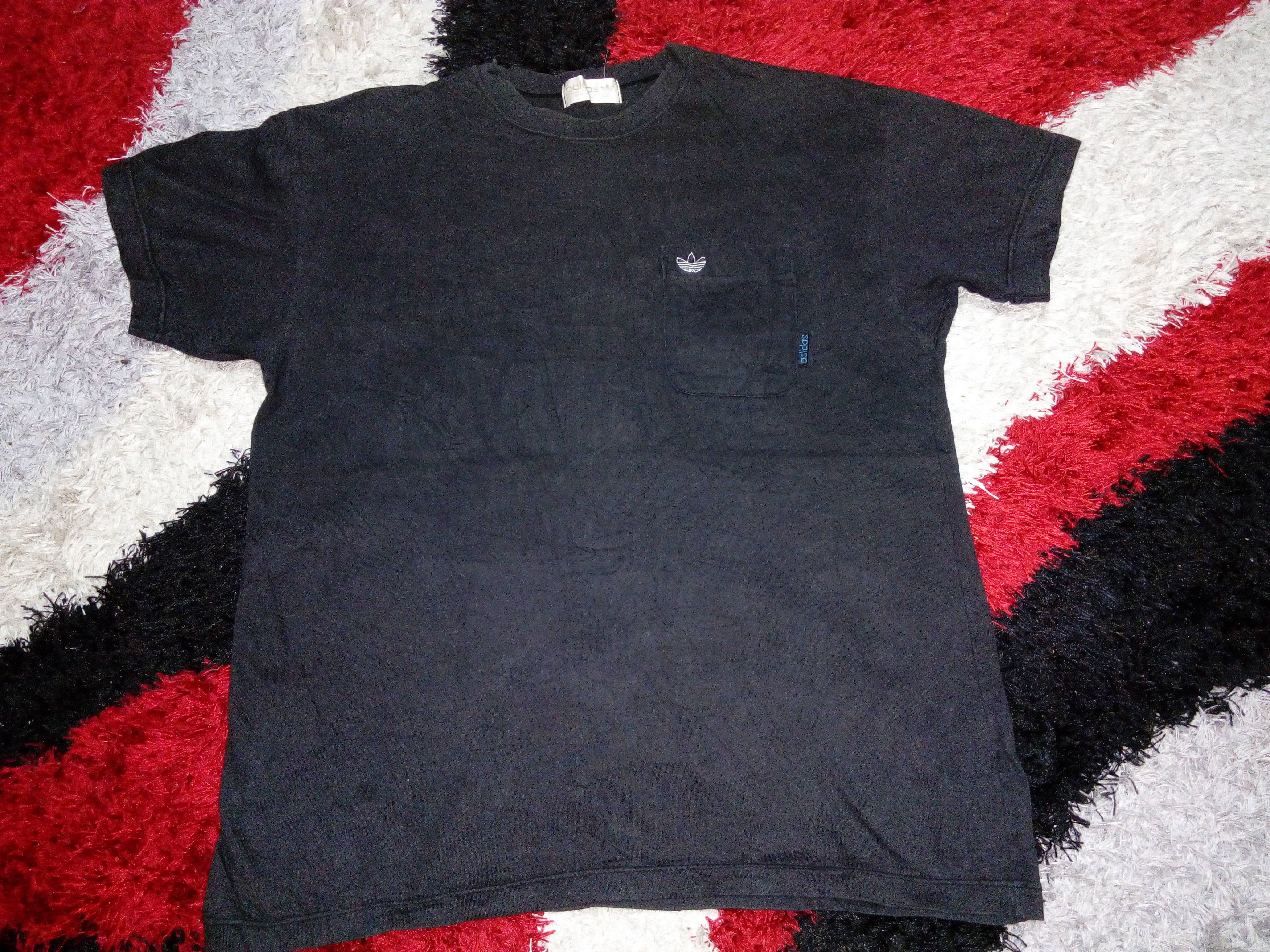 Adidas Vintage 90s Adidas T-Shirt Adidas Single Pocket Tees Size US L / EU 52-54 / 3 - 2 Thumbnail