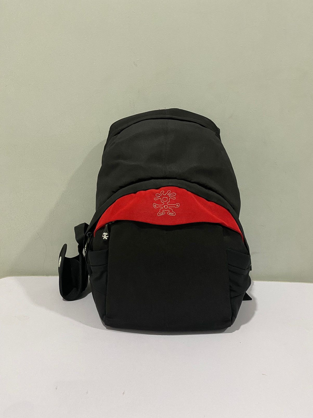 image of Crumpler The Sinking Barge in Black, Men's