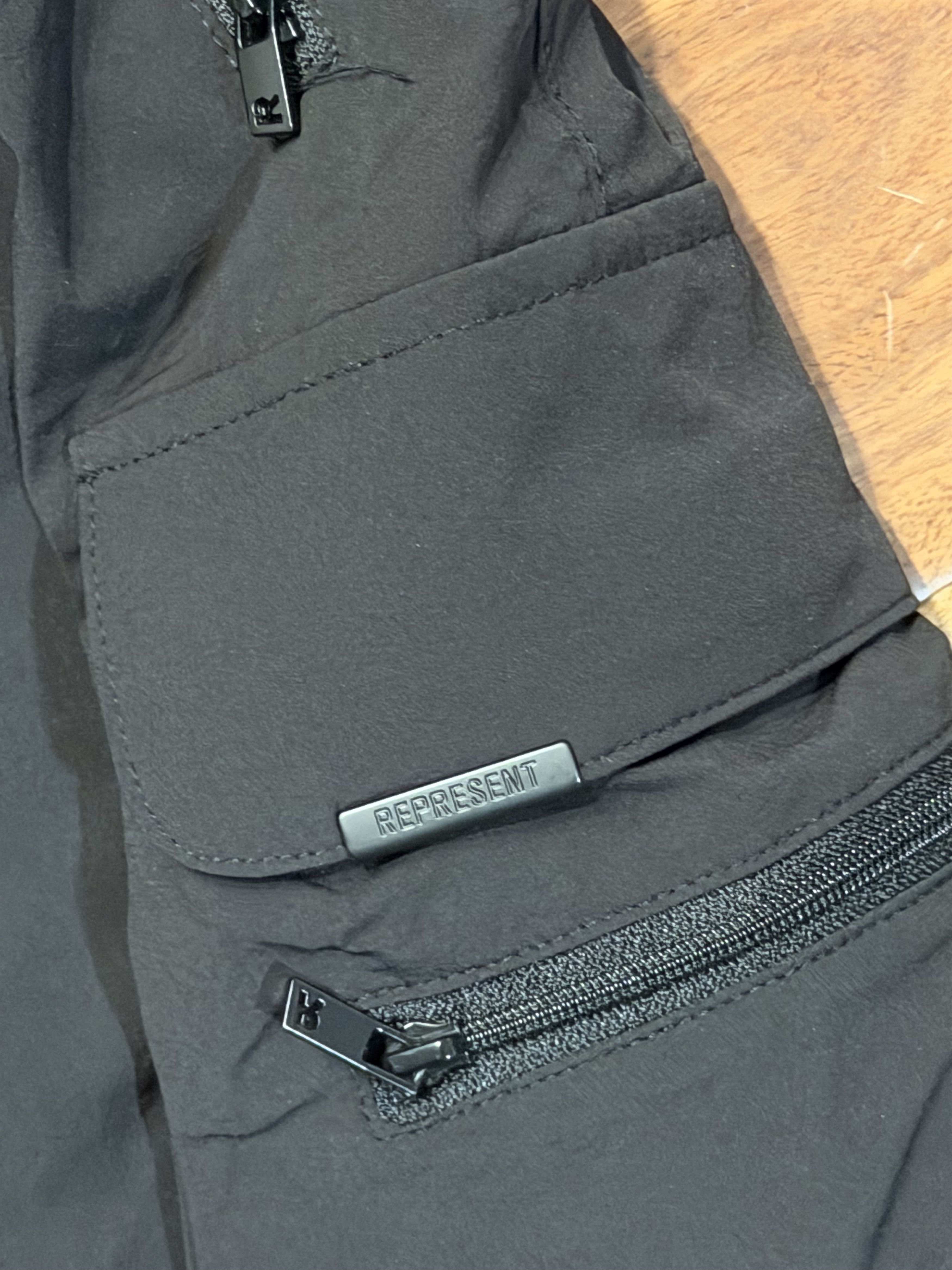 Represent Clo. 247 Short - Size Large Size US 34 / EU 50 - 2 Thumbnail