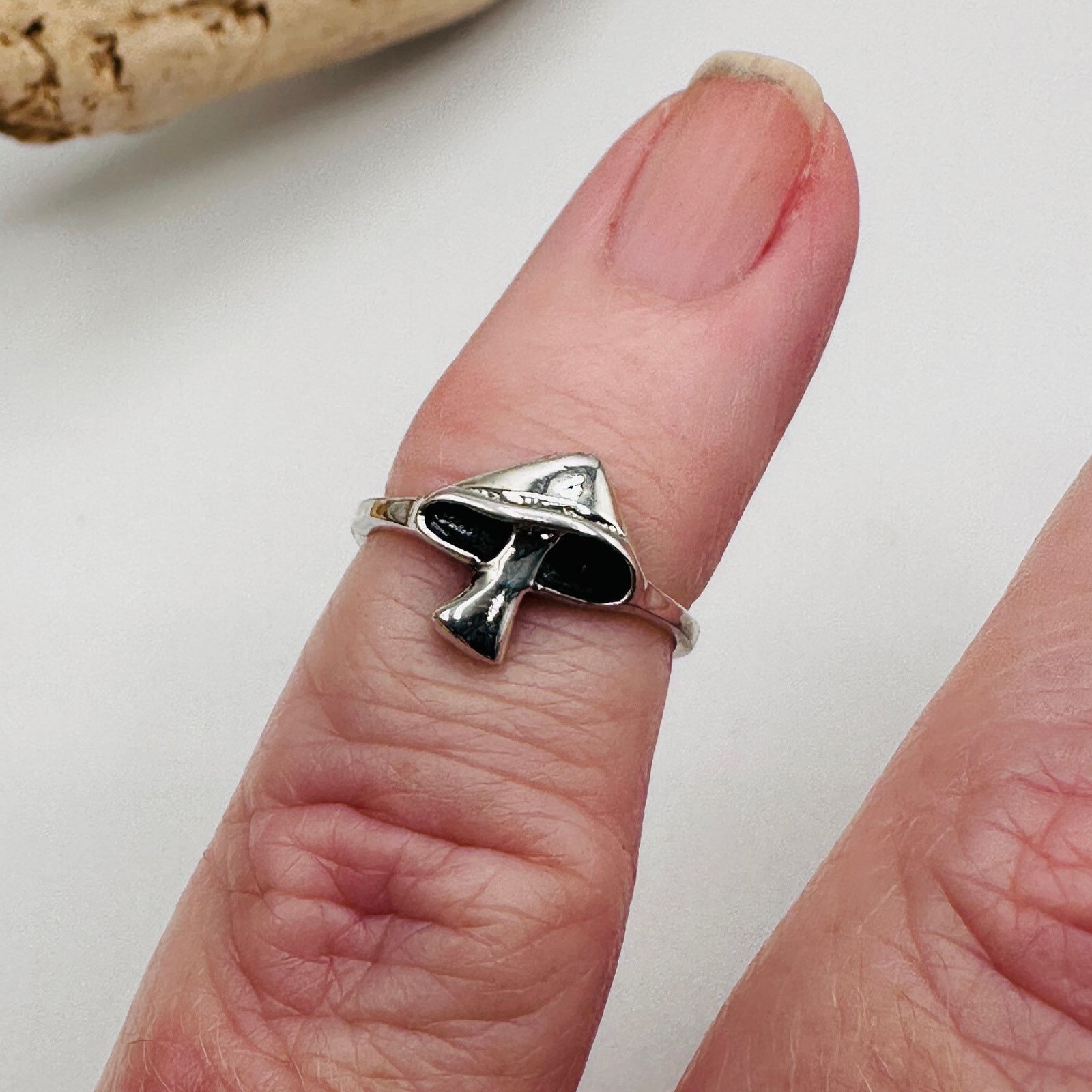 Other Sterling Silver Mushroom Toe Ring Size ONE SIZE - 3 Thumbnail