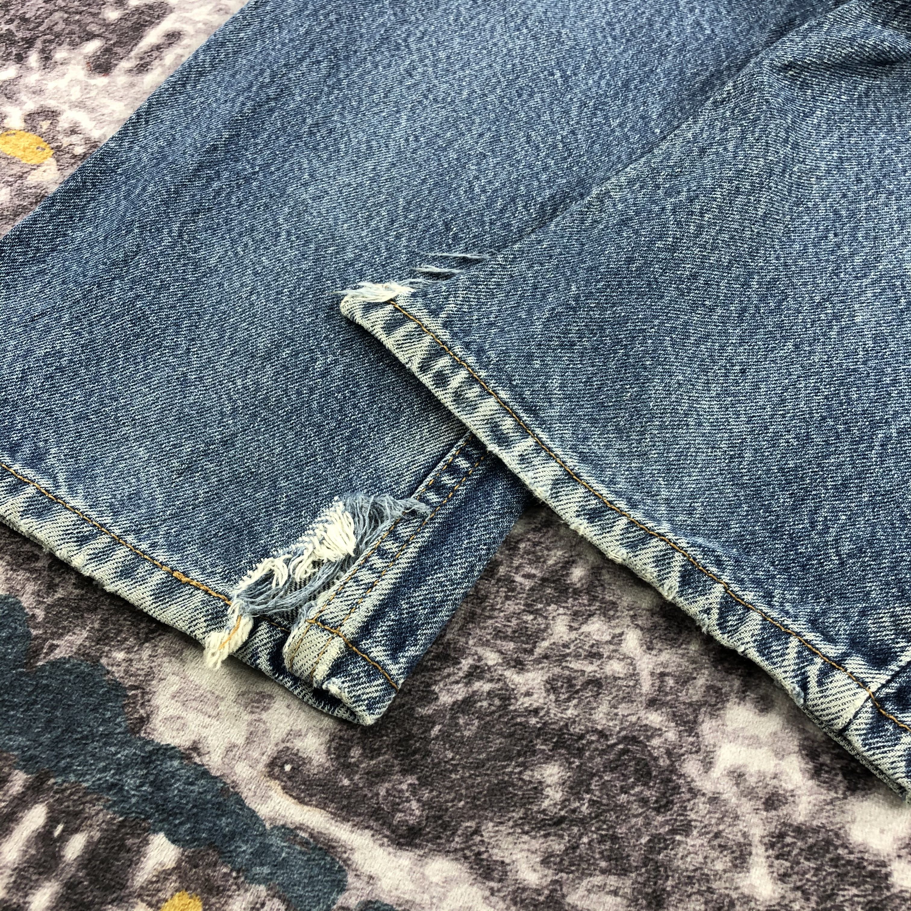 Levi's × Vintage Vintage Blue Wash Levis 550 Jeans-JM2230 Size US 33 - 4 Thumbnail