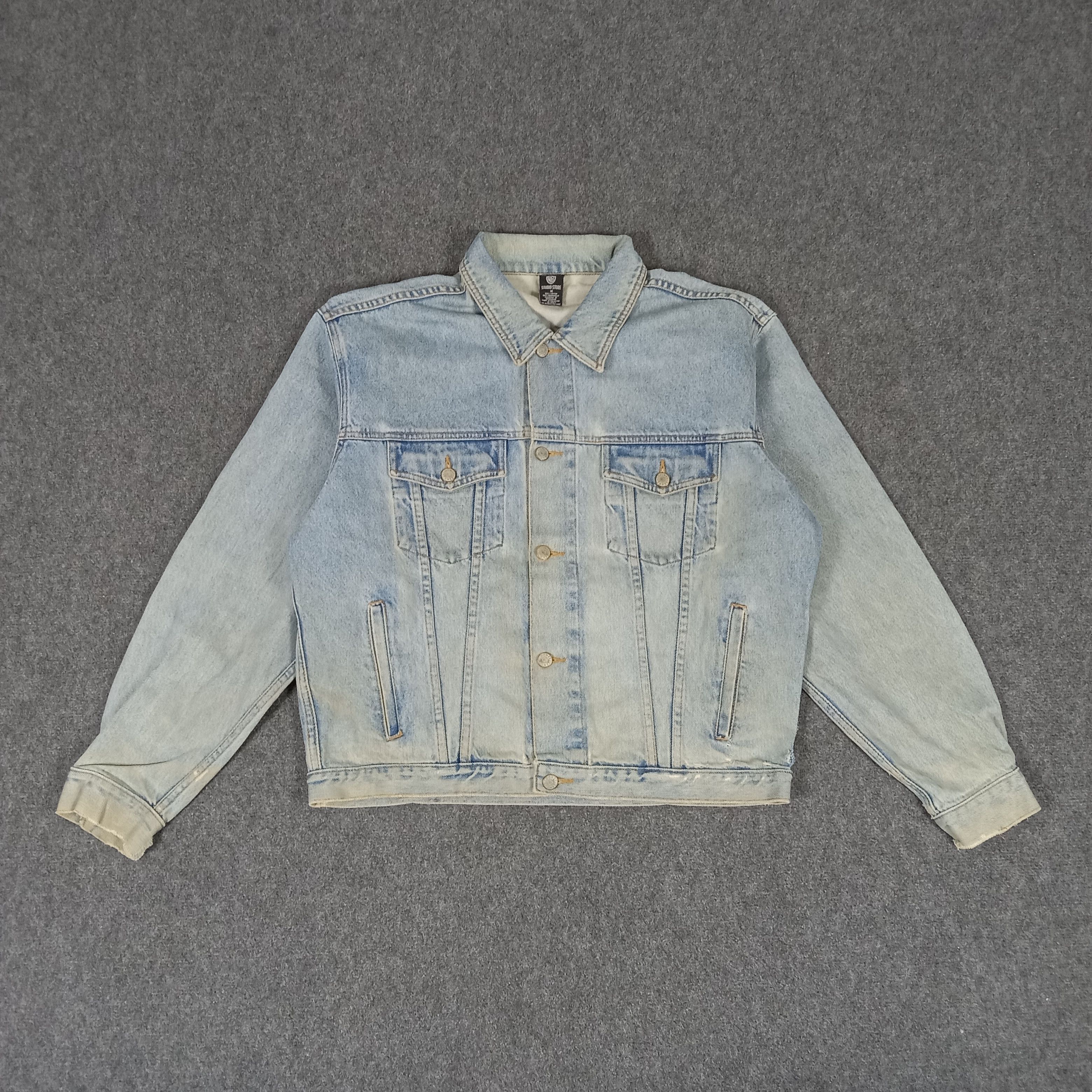 Vintage × Warner Bros Warner Bros. Studio Embroidery Design Denim Jacket Size US L / EU 52-54 / 3 - 4 Thumbnail